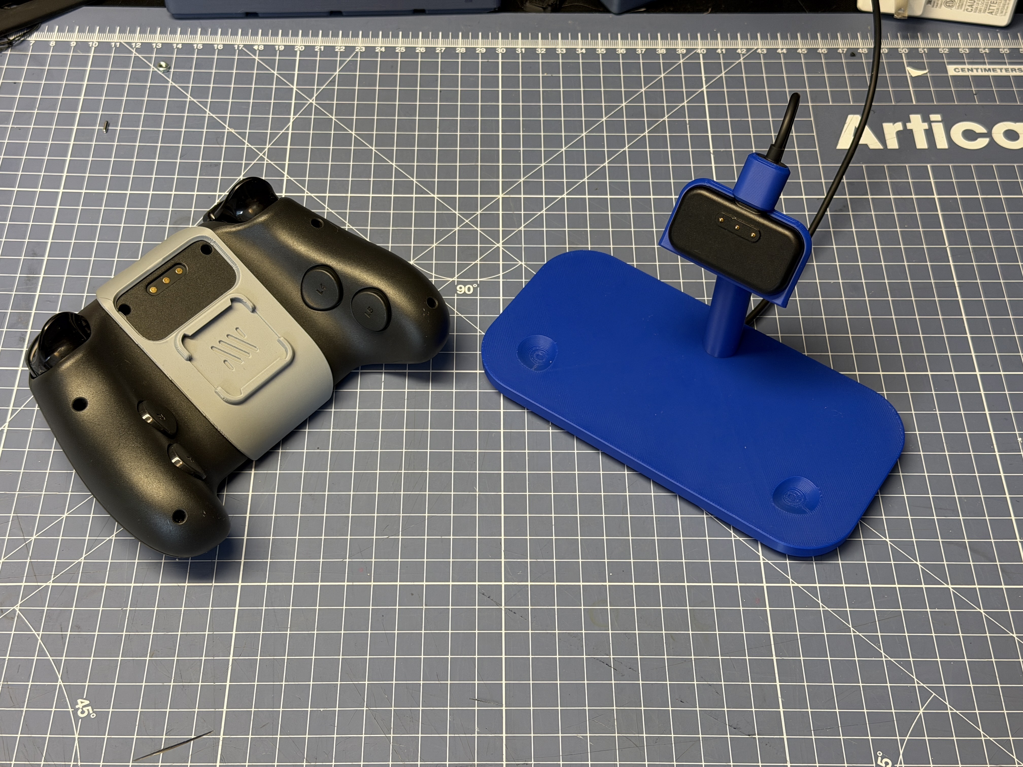 Miniatura 2 do modelo 3D Mechanism Steam Controller Dock