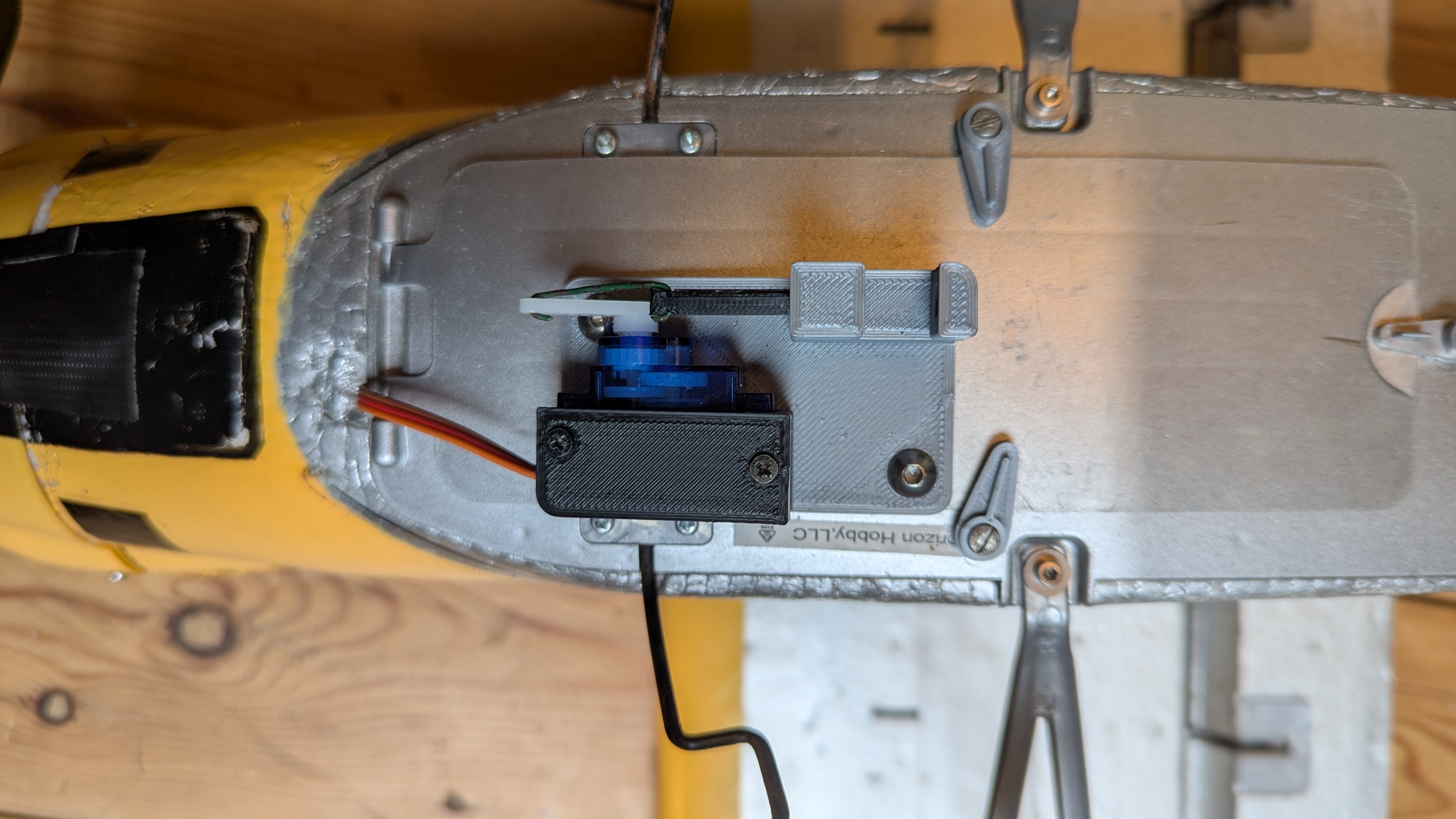 Servo Actuated Payload Release Mechanism