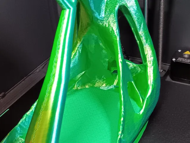 funky headphonestand