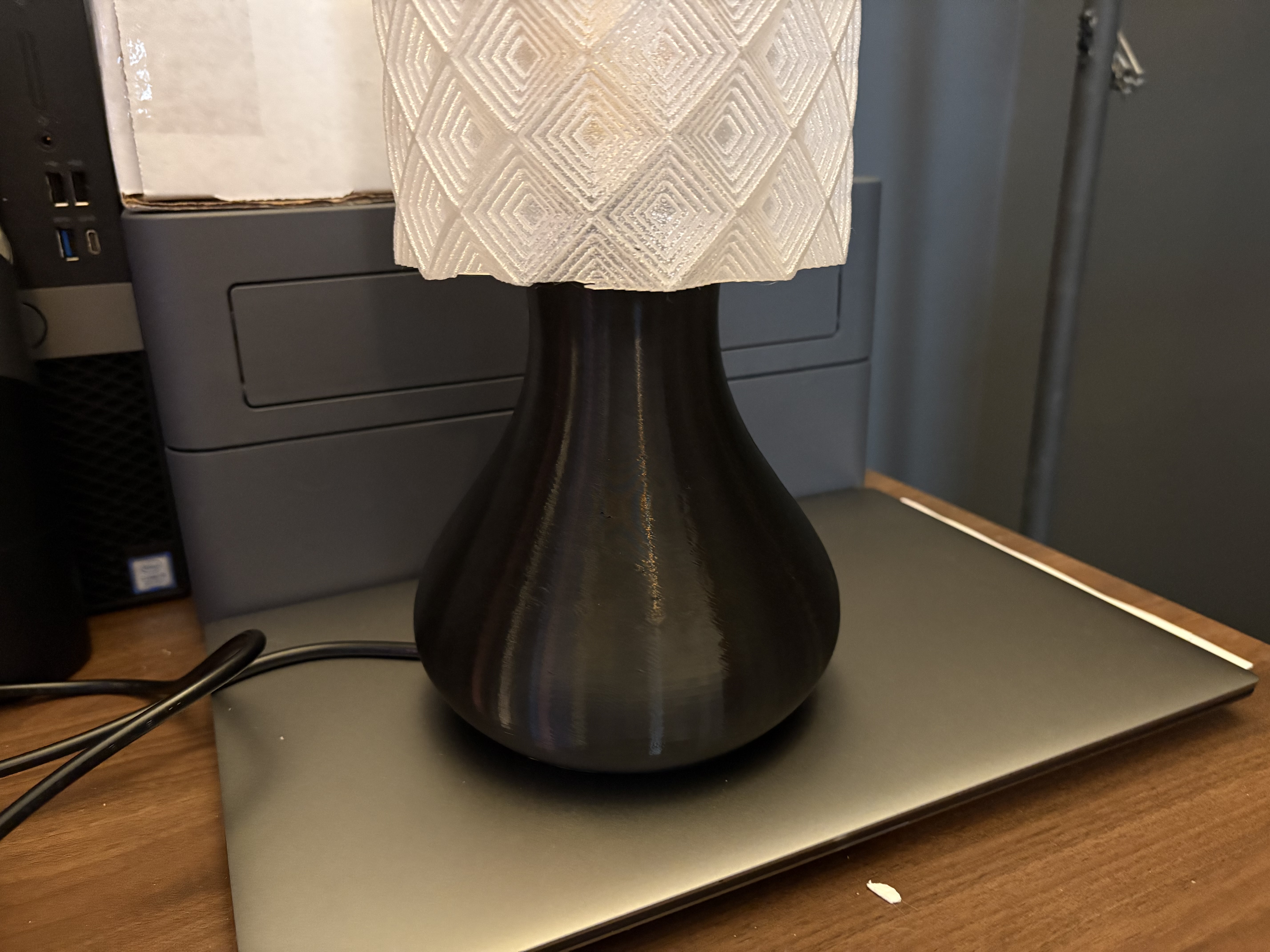 Lamp base for 45mm pre-wired socket - 2w bulbs or less!