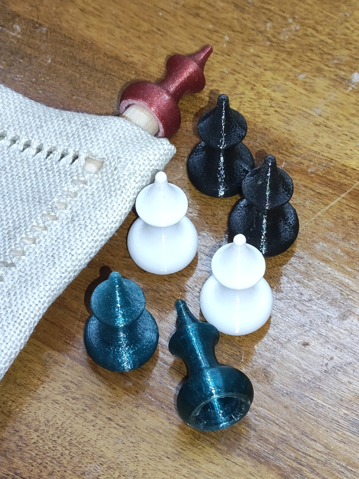 Finial for dowel