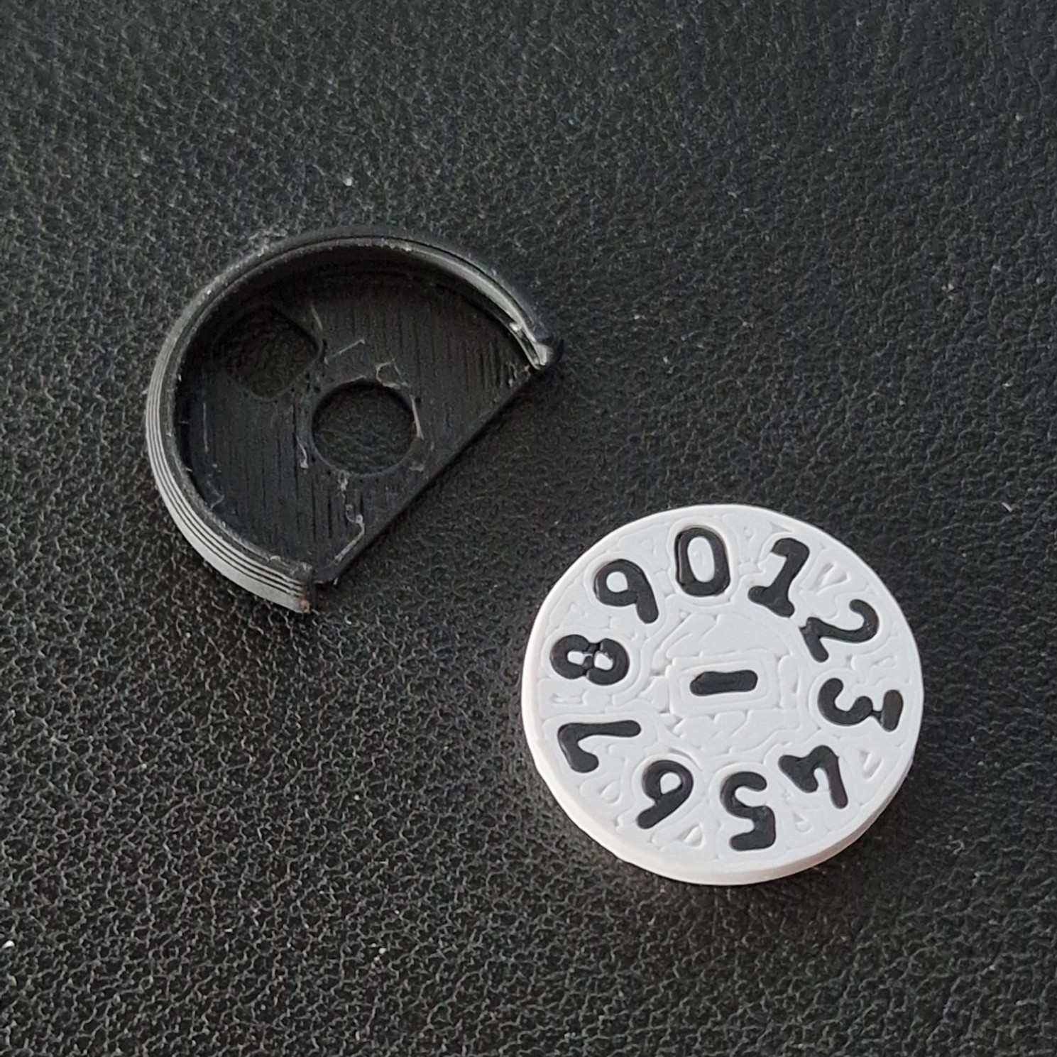 Miniatura 2 do modelo 3D MTG - simple counter token