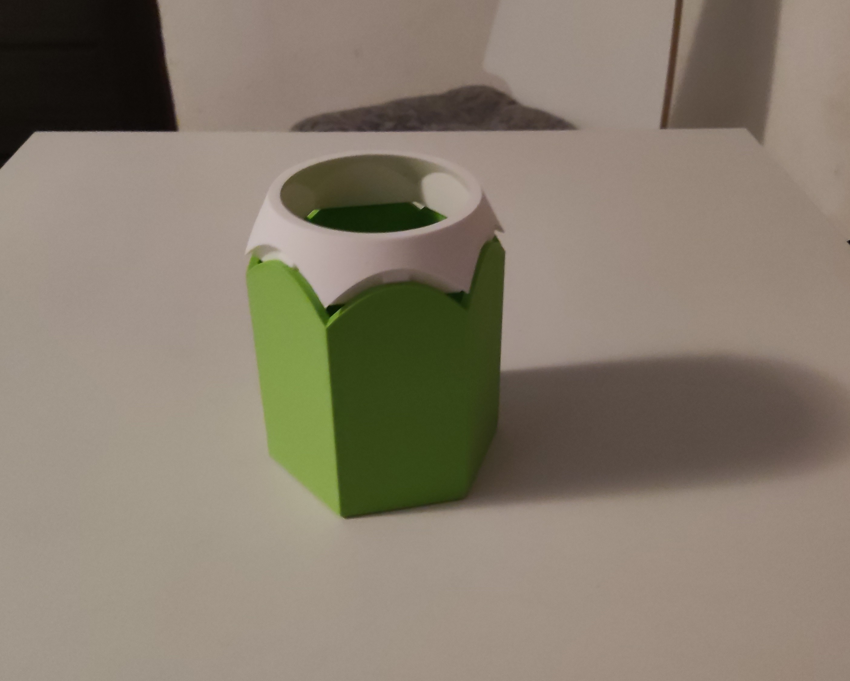 Pen Holder