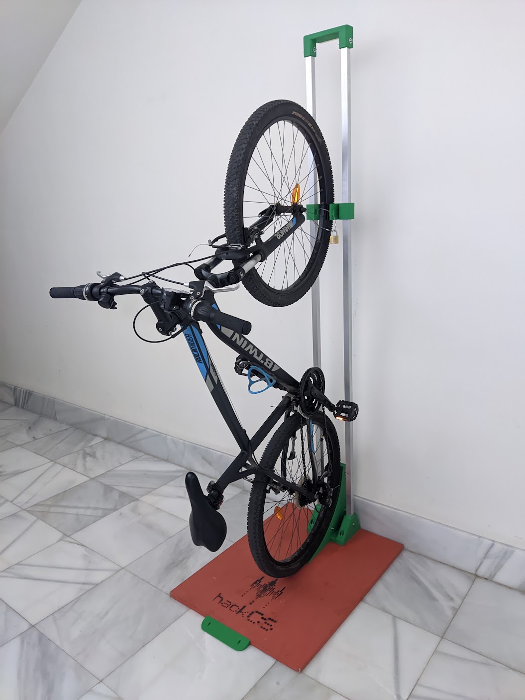 BikeLifter Vertical 3D Rack (Aparcabicis Vertical)