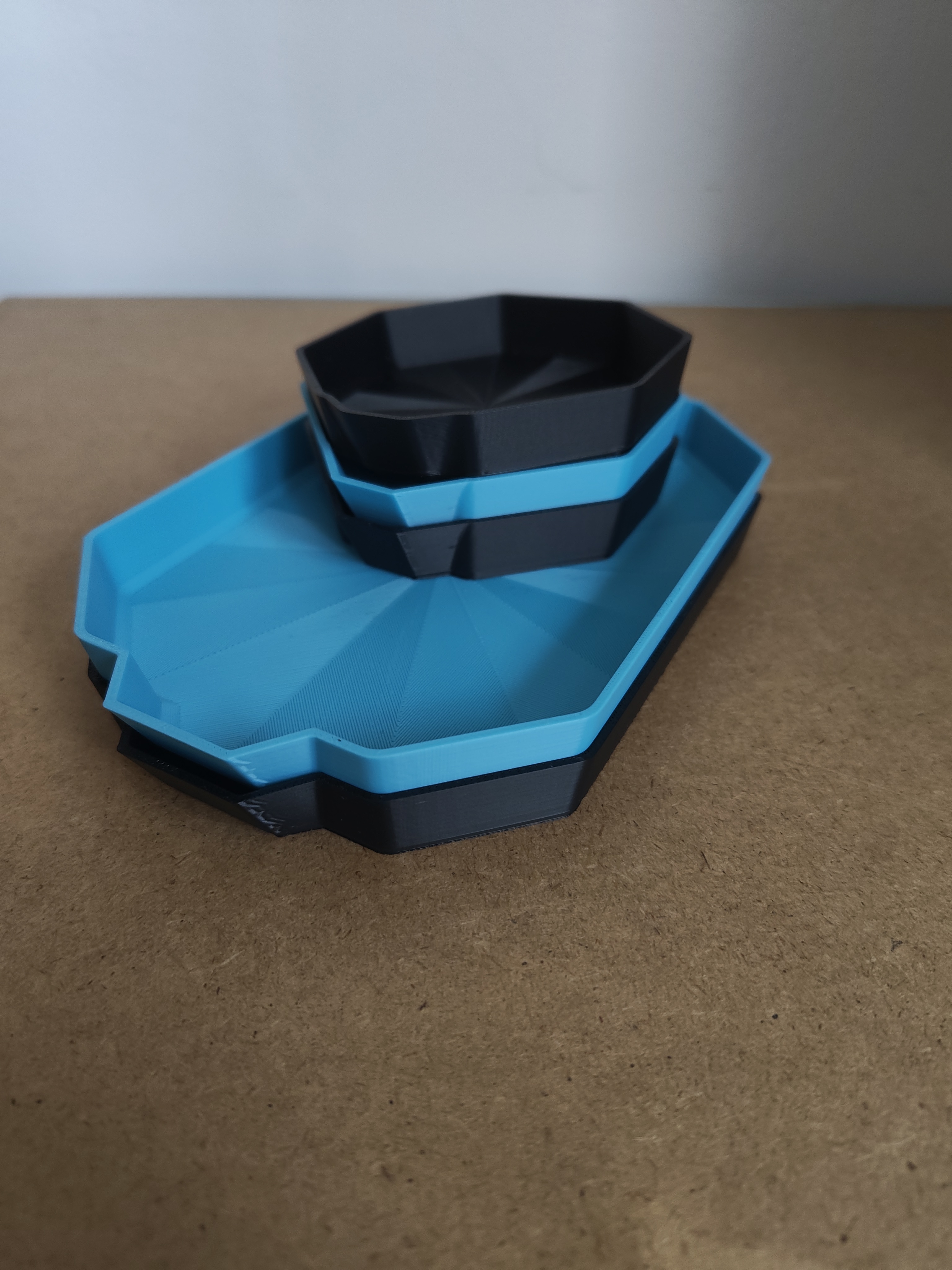 Octo Parts Tray (Stackable, Parametric)