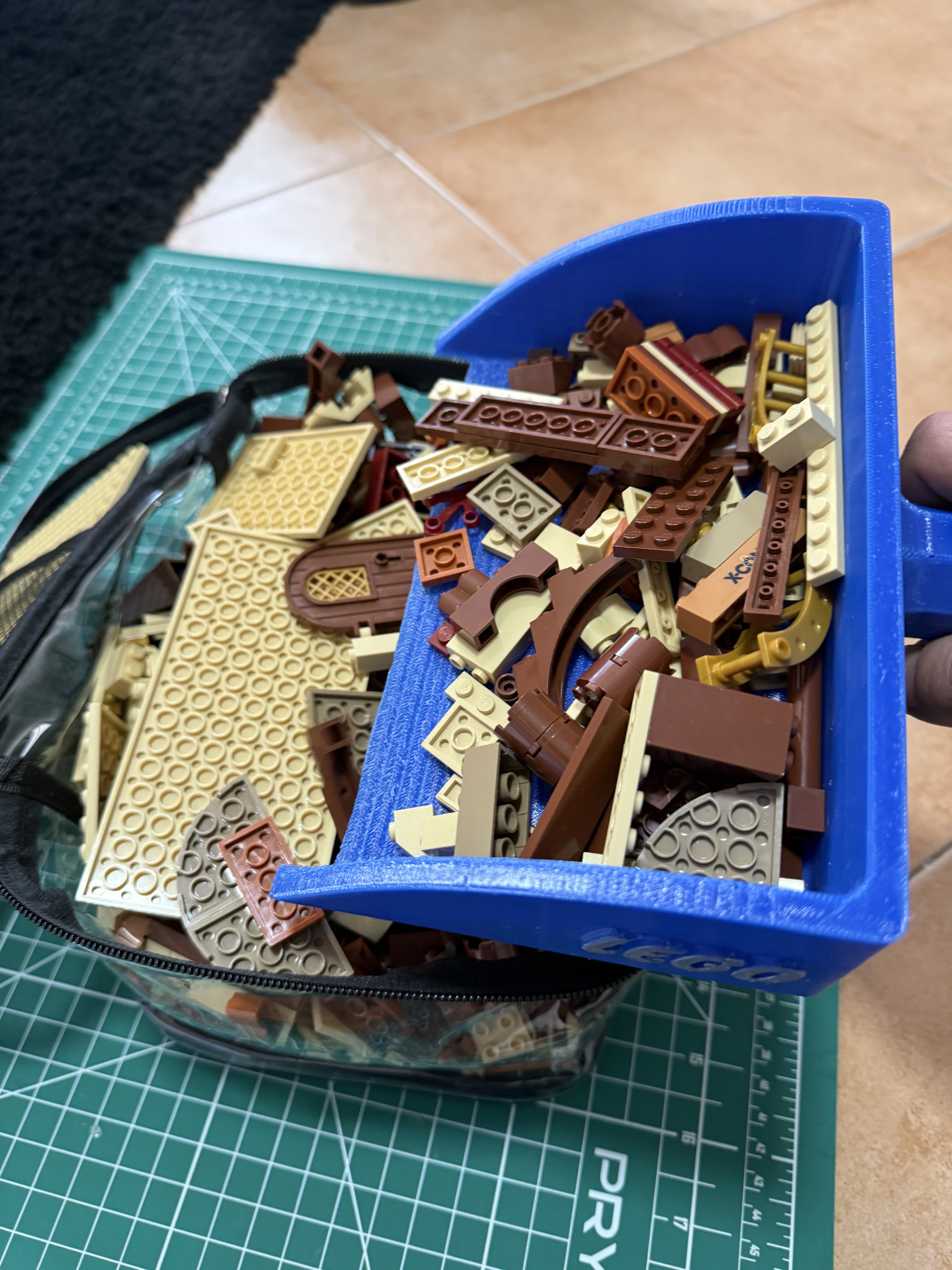 shovel lego — miniatura 2