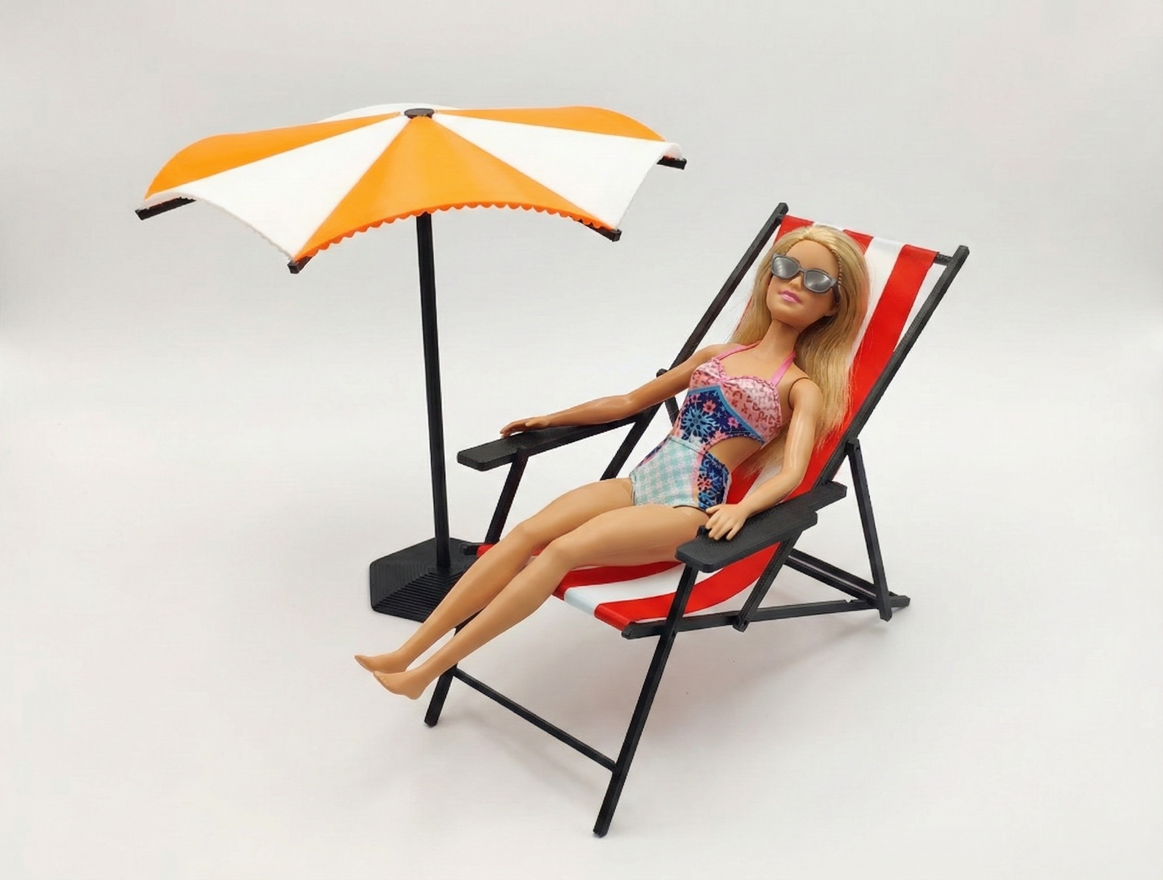 Folding Beach Deck Chair & Umbrella for Barbie (1:6 Scale)