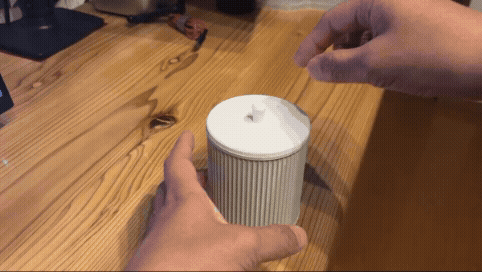 Slow Closing Cotton Swab Holder