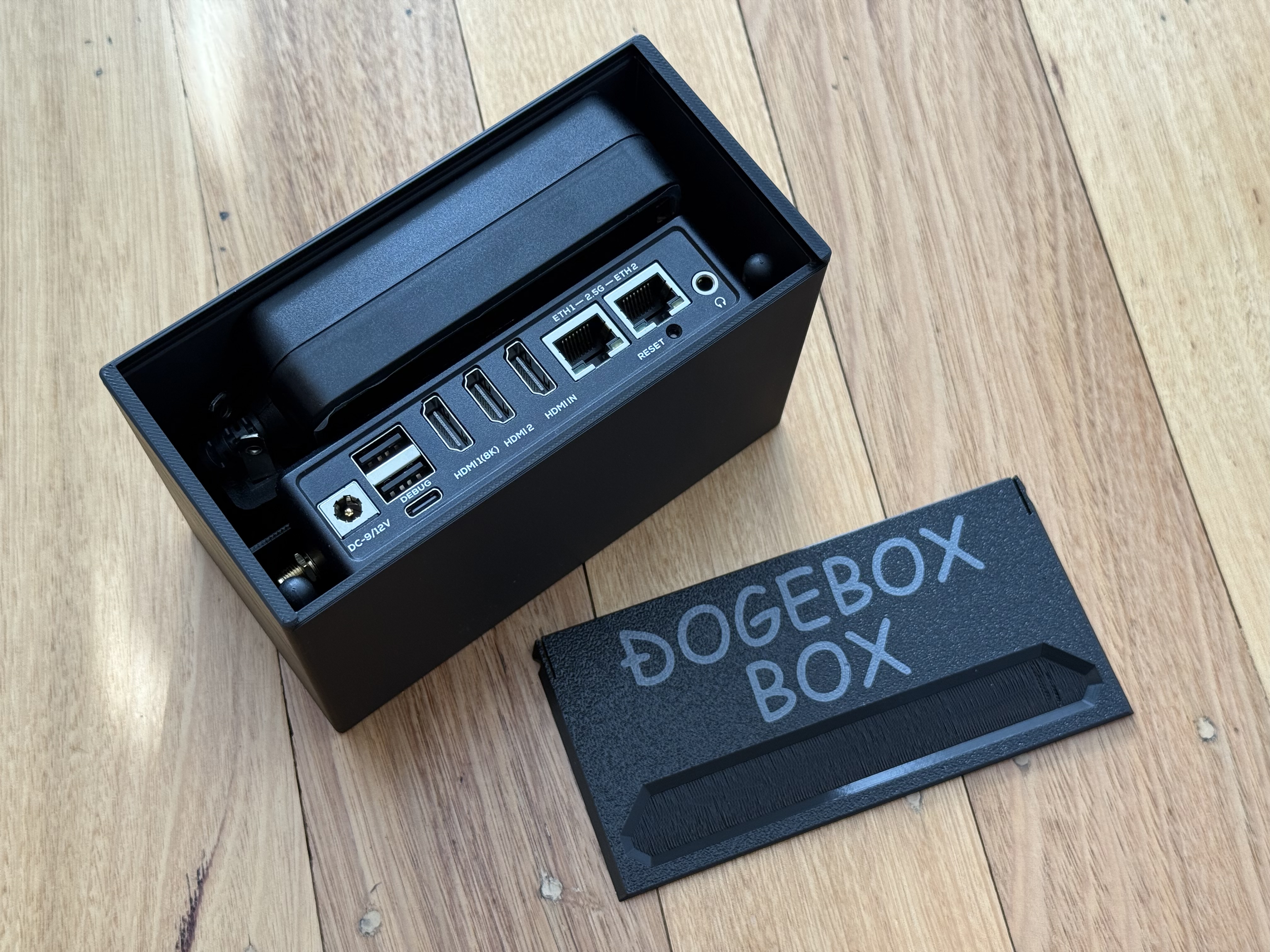 Dogebox Box — thumbnail 2
