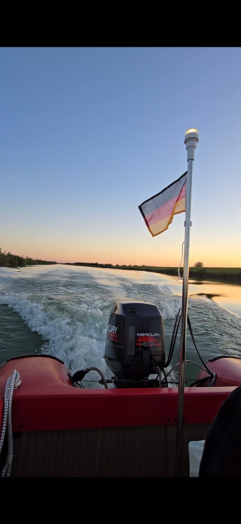 Ankerlicht & Fahnenhalter Hella NaviLED 360