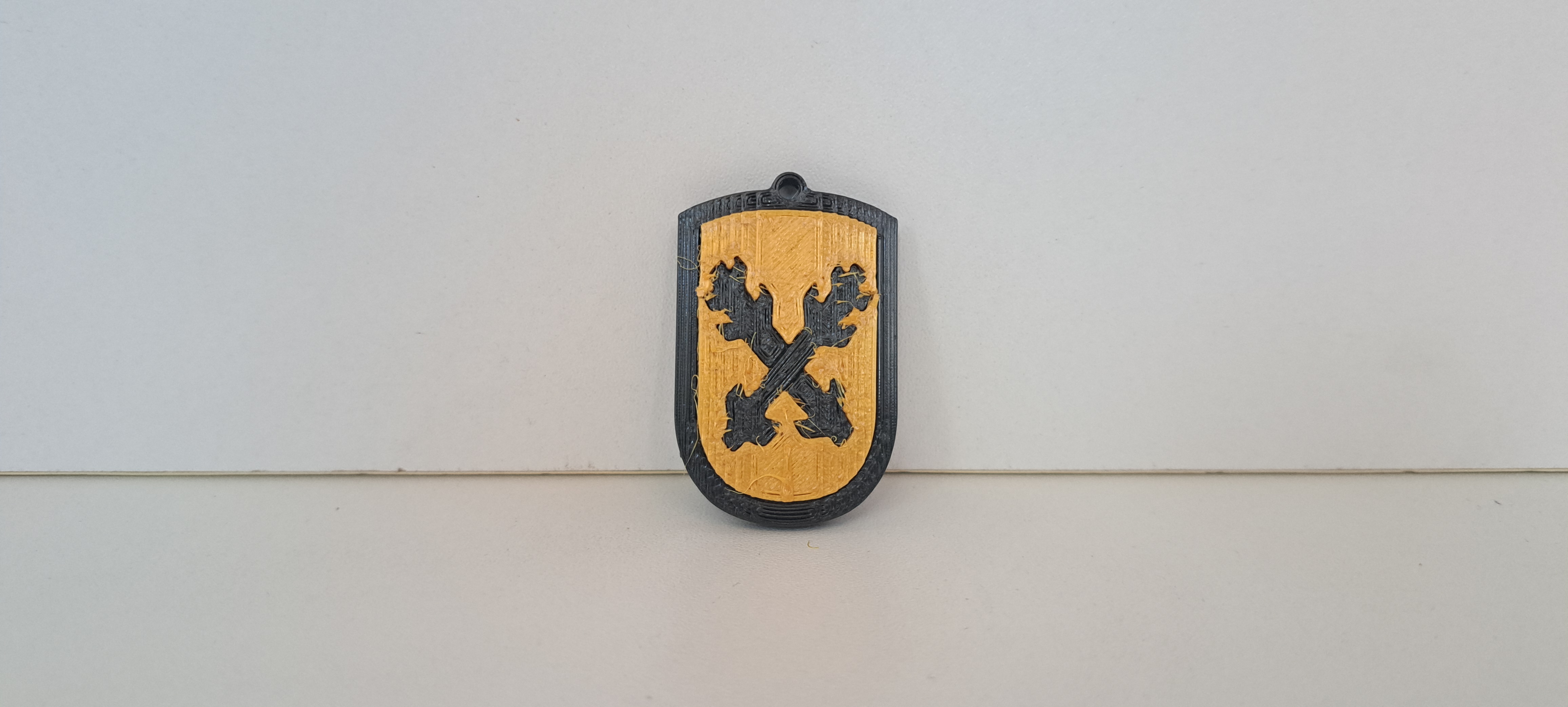 KCD2 Lords of Leipa shield keychain — miniatura 2
