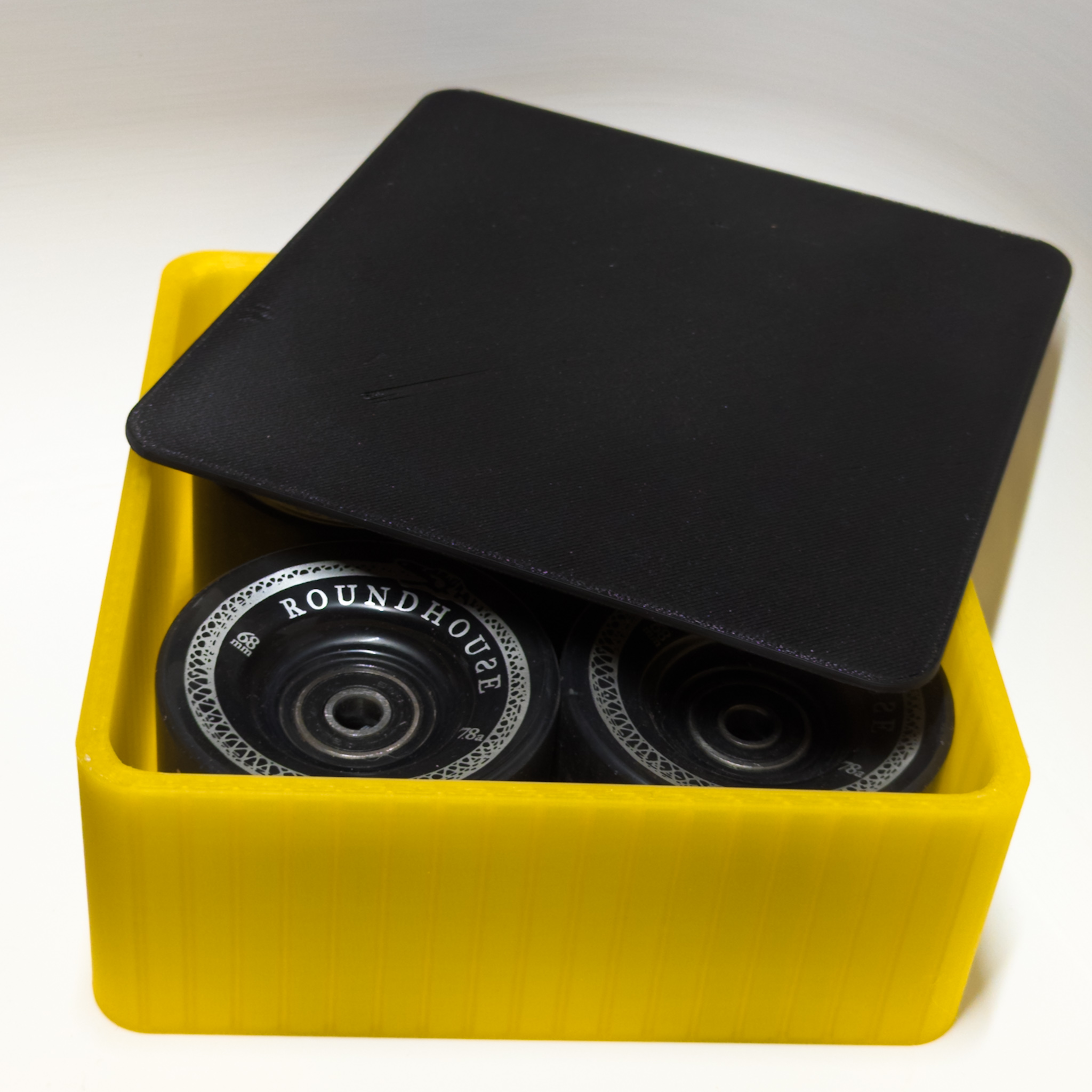 longboard & skateboard wheels storage box