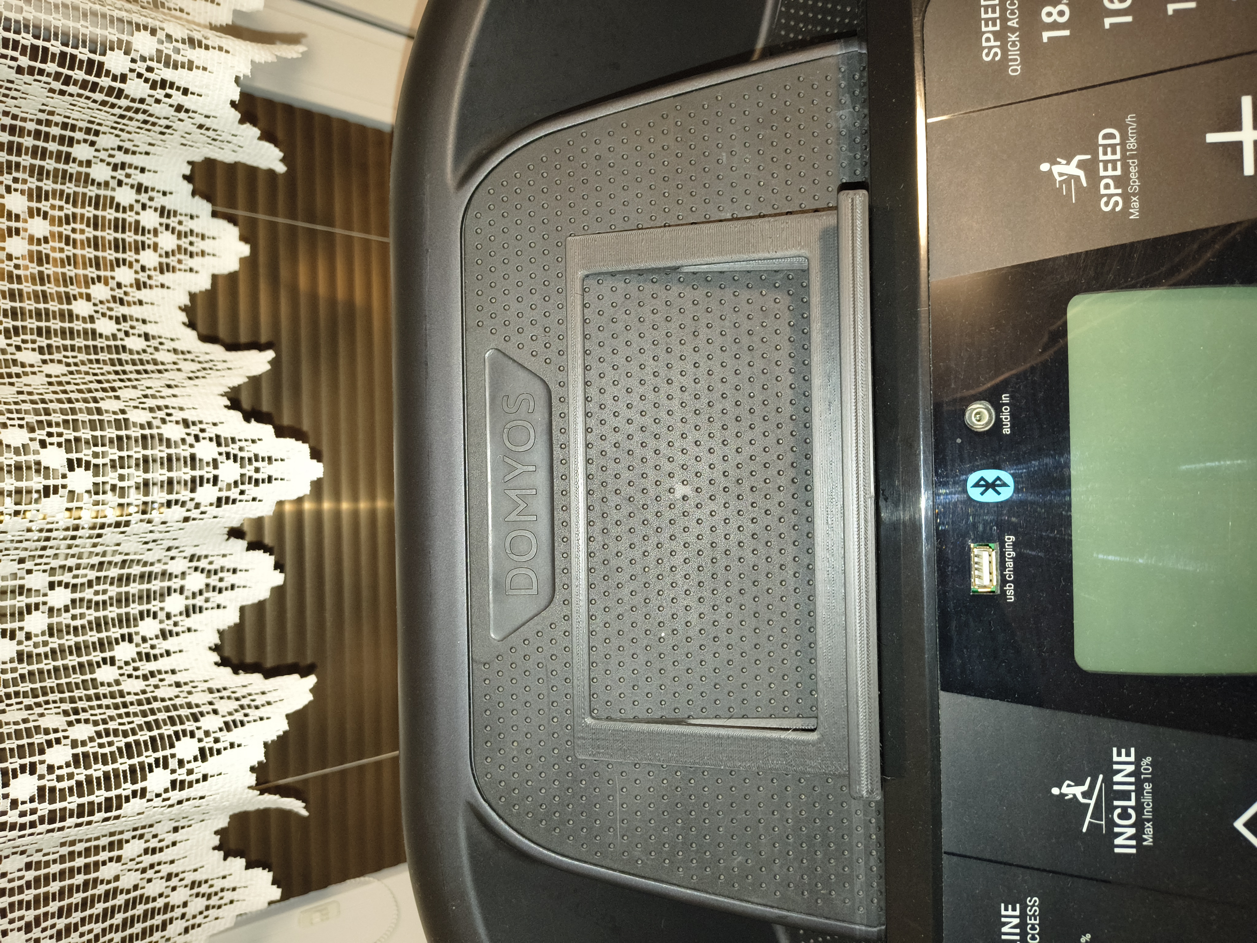 Domyos T900 laptop holder