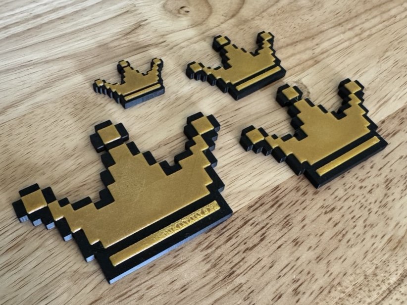 8-Bit Crown - Fridge Magnet (Hot-Swap, Multi-Color) | Decoration For Whiteboard, Refrigerator, Locker, Cabinet | Home & Kitchen Essential, Classroom Office Supplies |