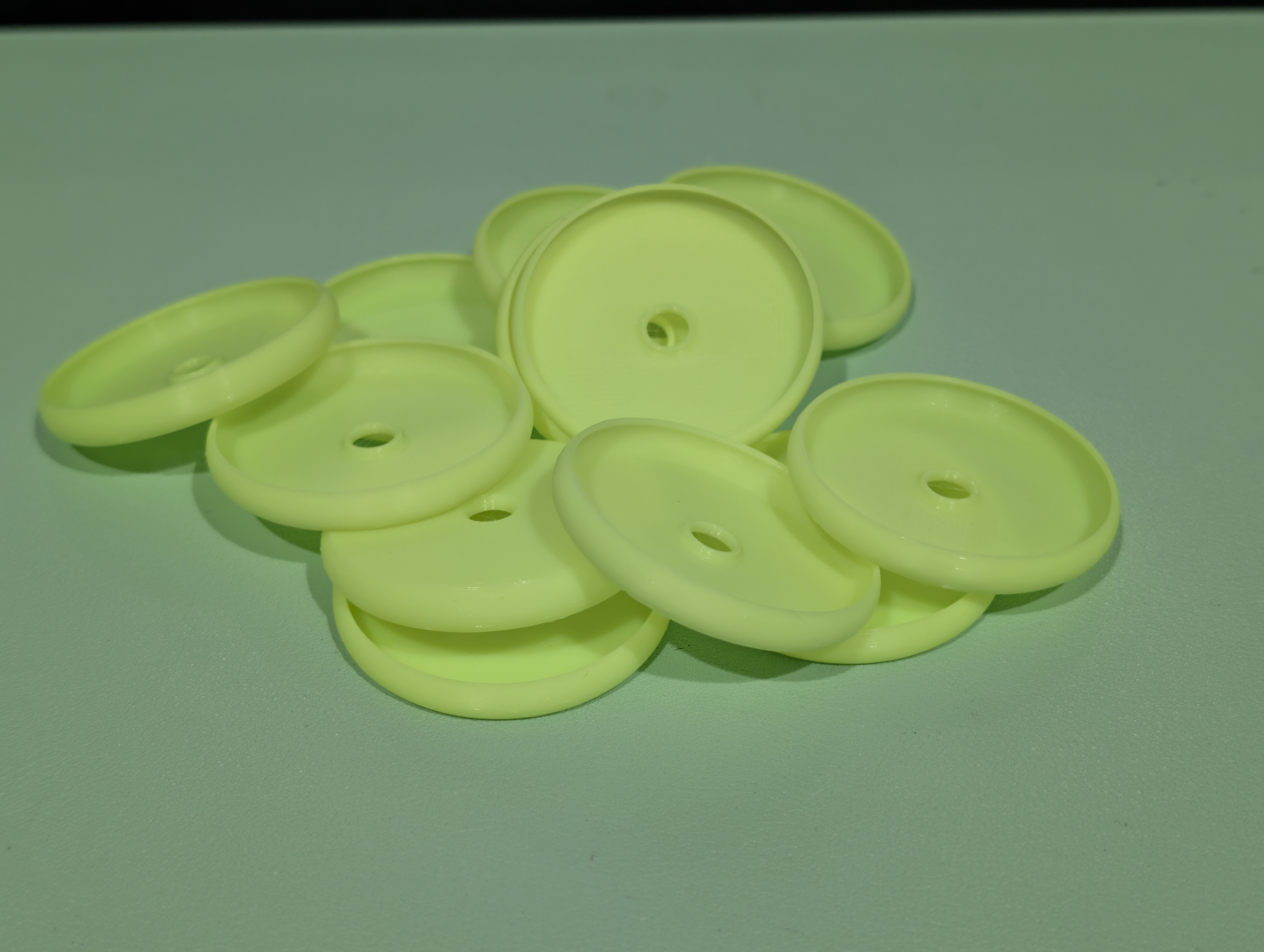 Reverse-Engineered Crunch Labs launcher discs