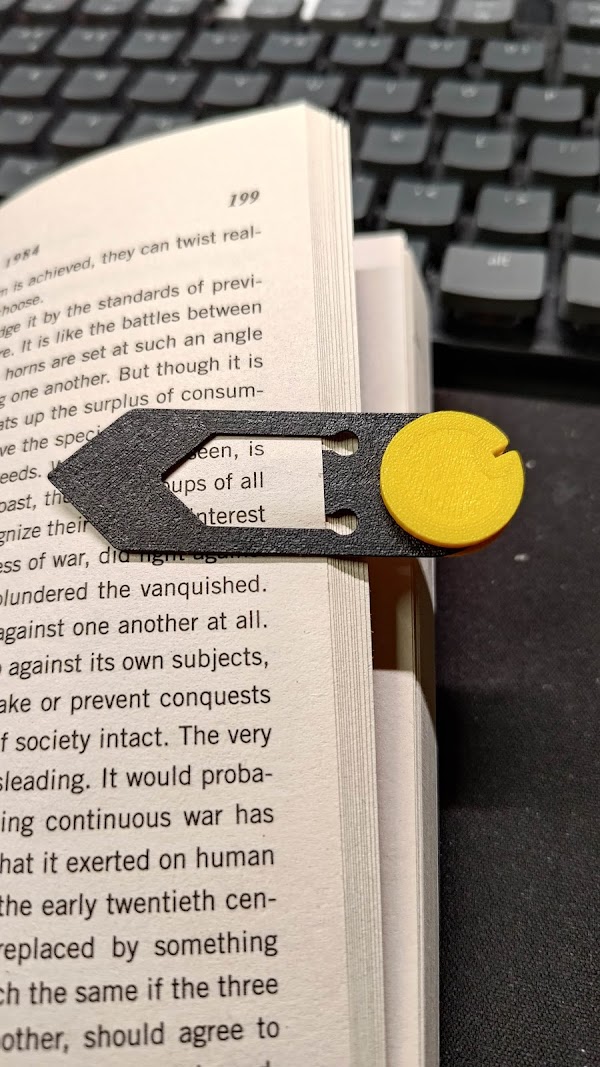 Fidget Bookmark Pointer - Read and Roll