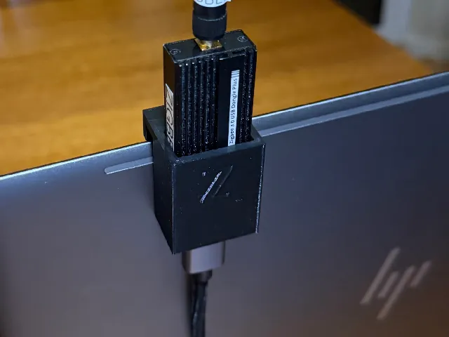 Sonoff Zigbee 3.0 Dongle Plus PC Laptop Screen holder