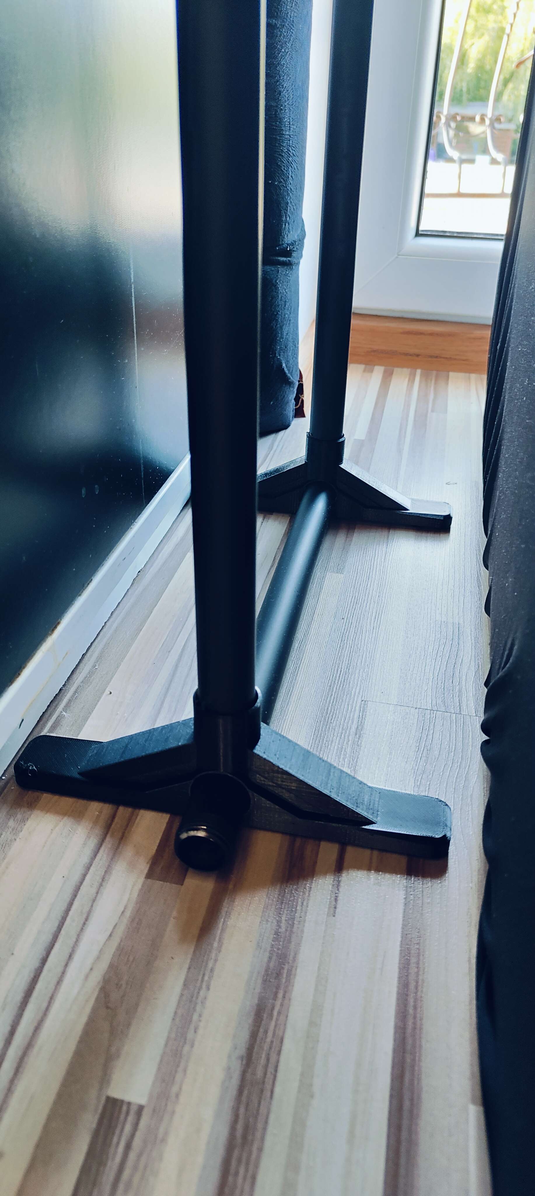 Custom desk stand