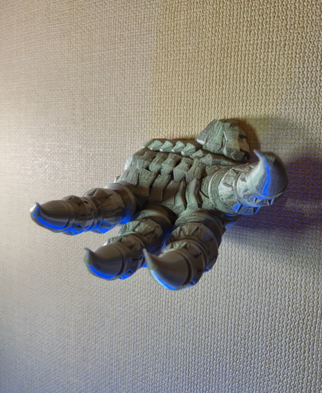 Biomechanical Alien Hand Wall Headphone Stand