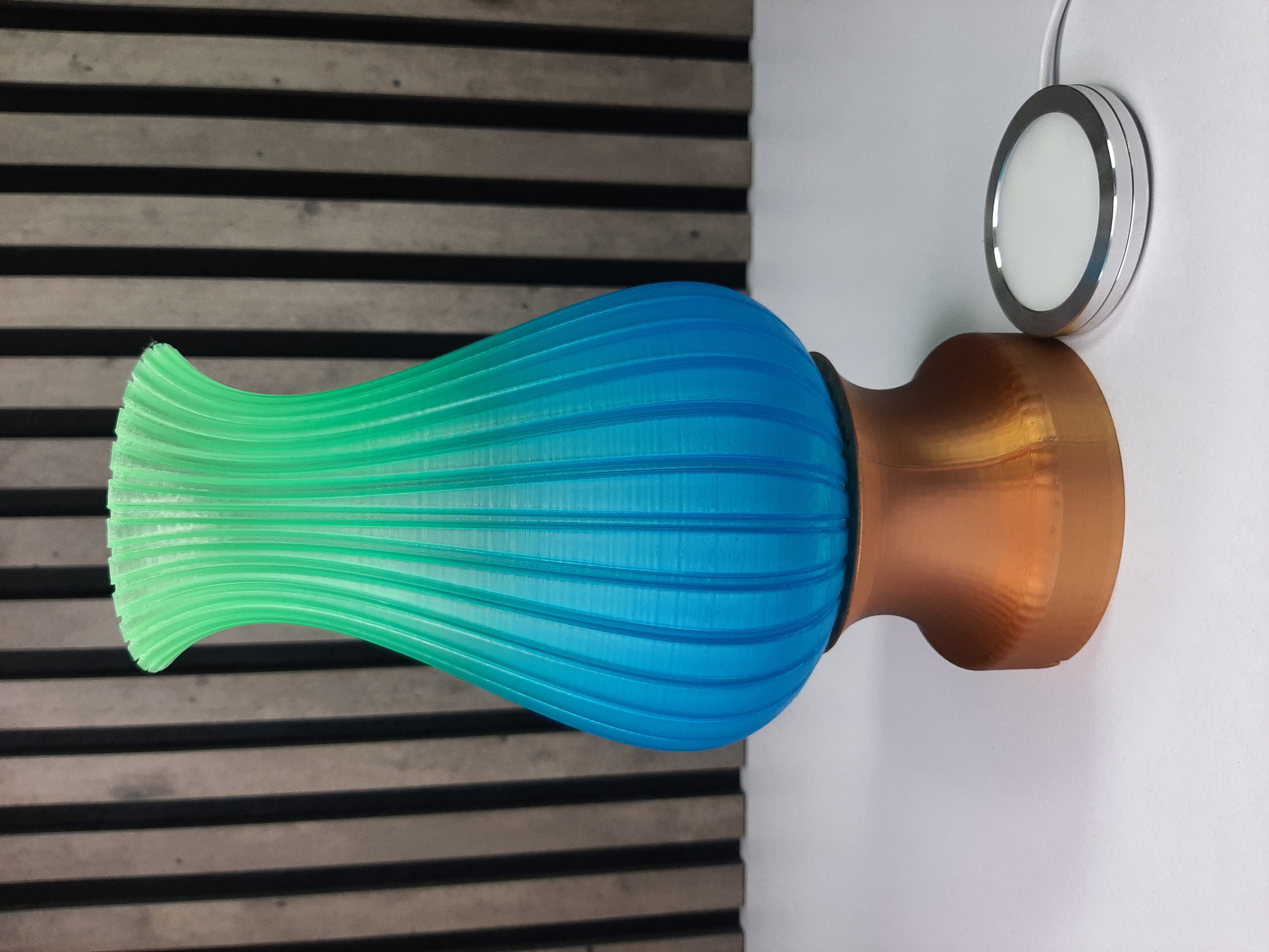modern tablelamp — miniatura 3