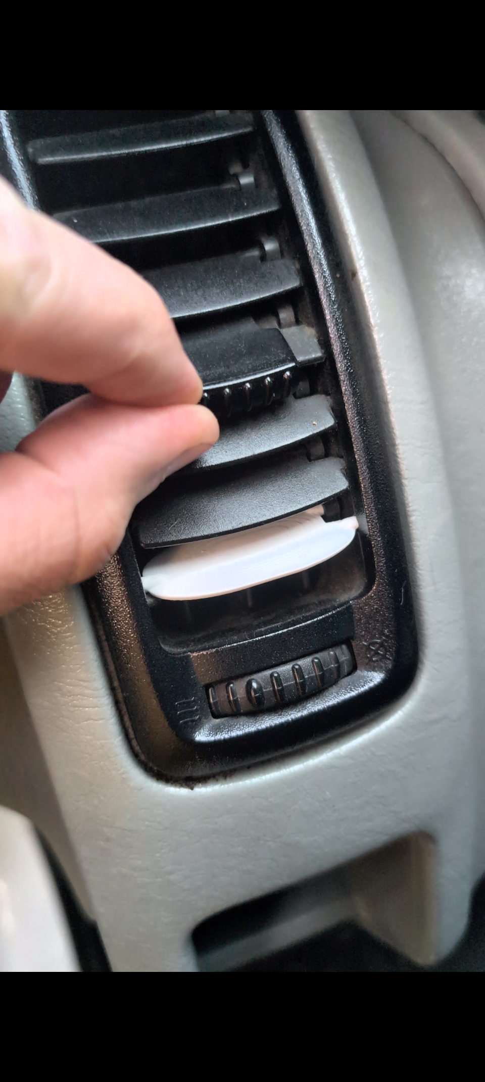 air vent wing trafic / vivaro / primastar 2001-2014