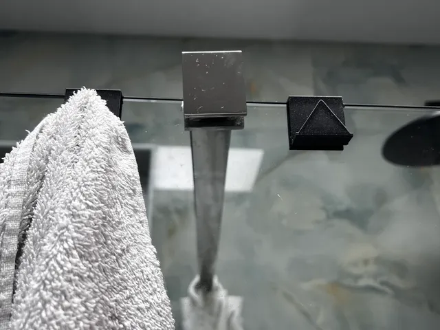Pointy Shower Hook