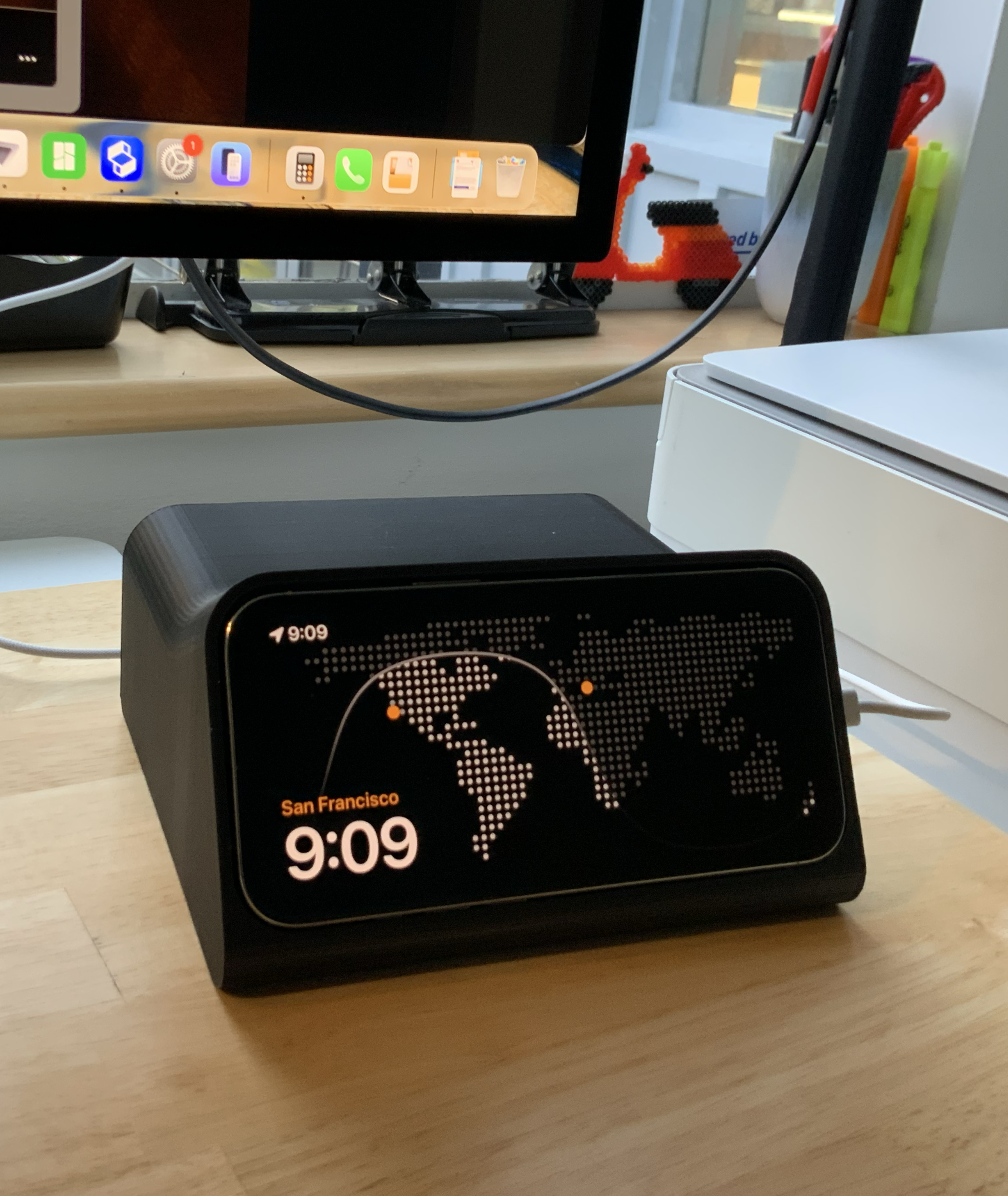 iPhone Air Retro Stand with battery support