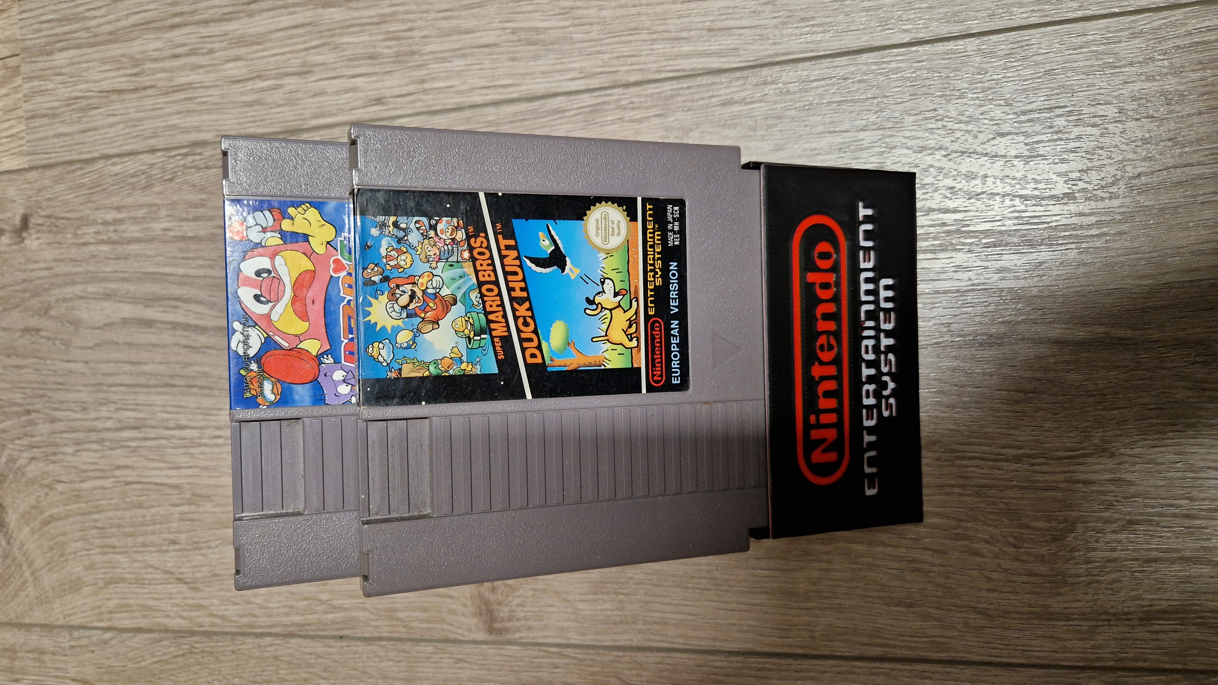 Modular Nintendo (NES) Catridges Wall mount - screw version & multicolor single extruder