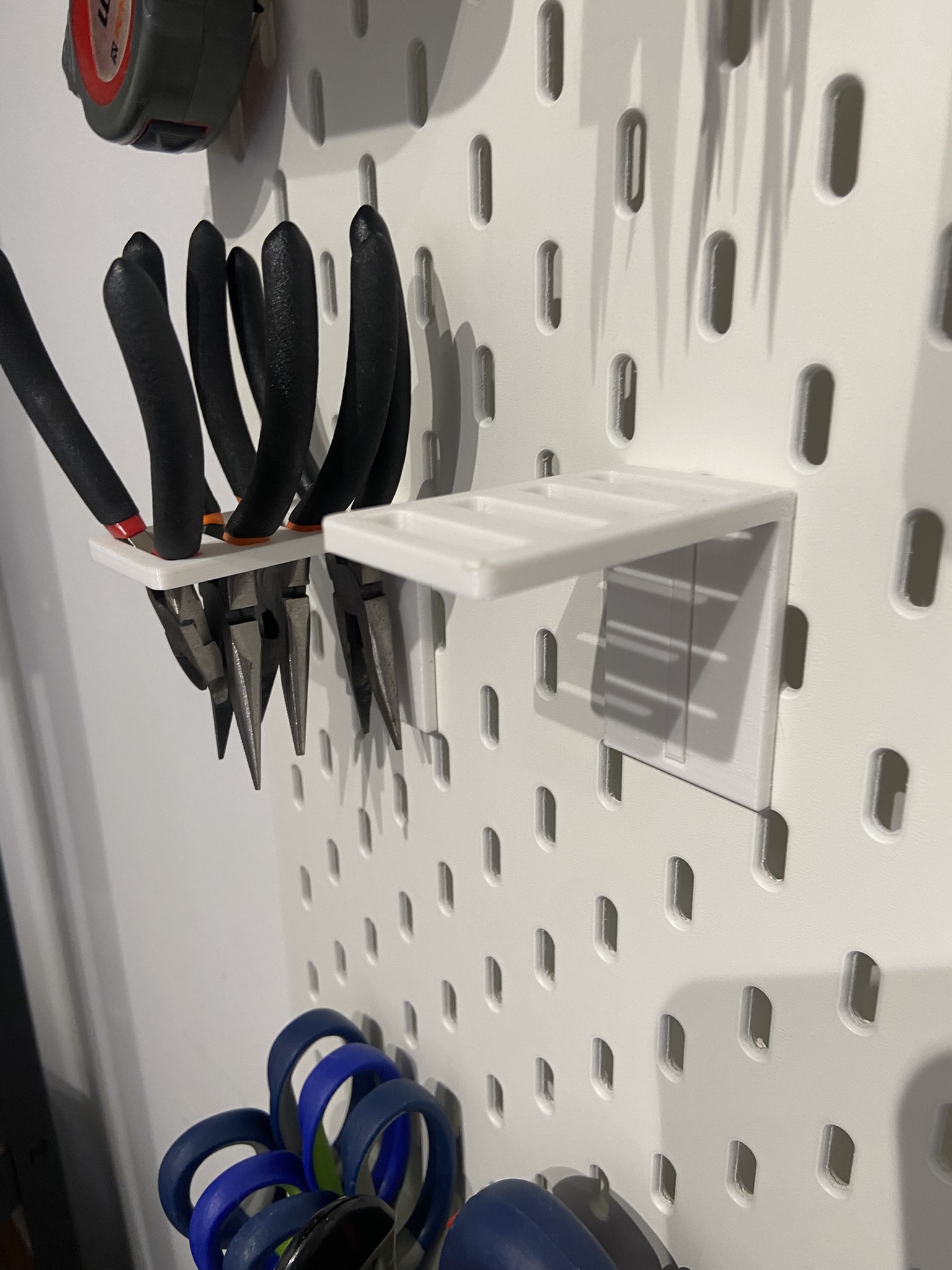 Skadis Plier Holder