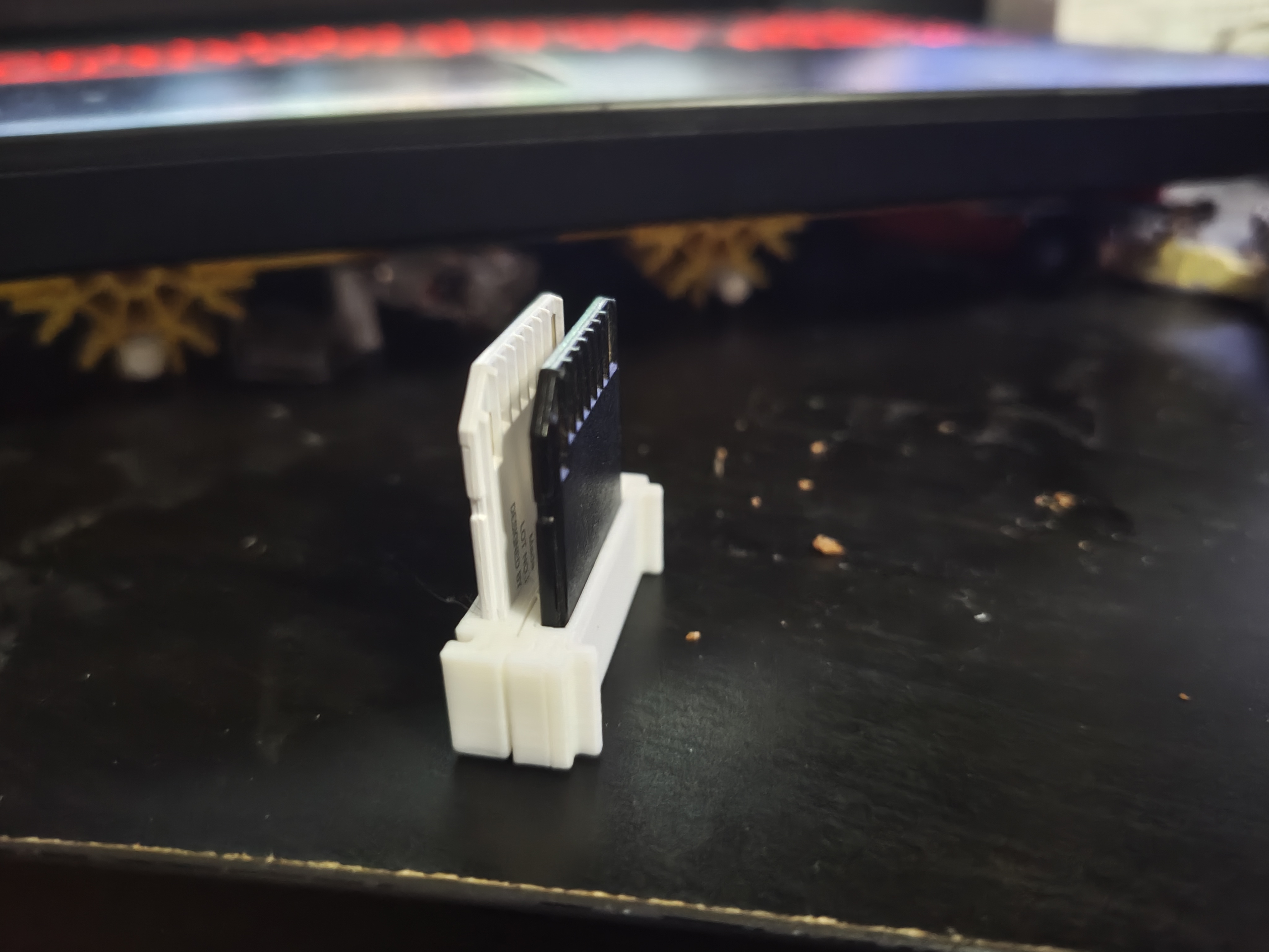 Expandable SD card holder (UPDATED)