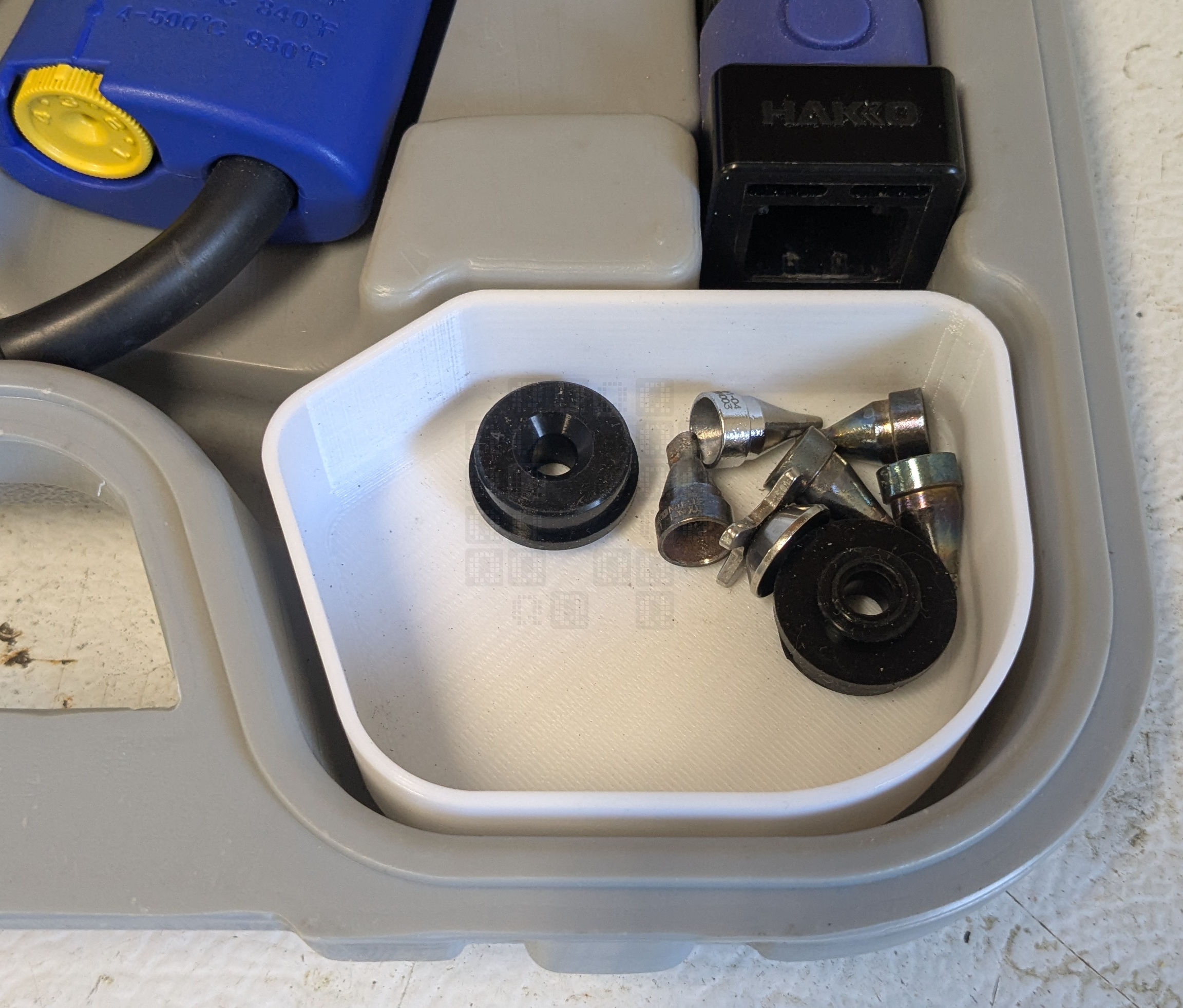 Small Bins for Hakko FR-301 Desoldering Tool Case