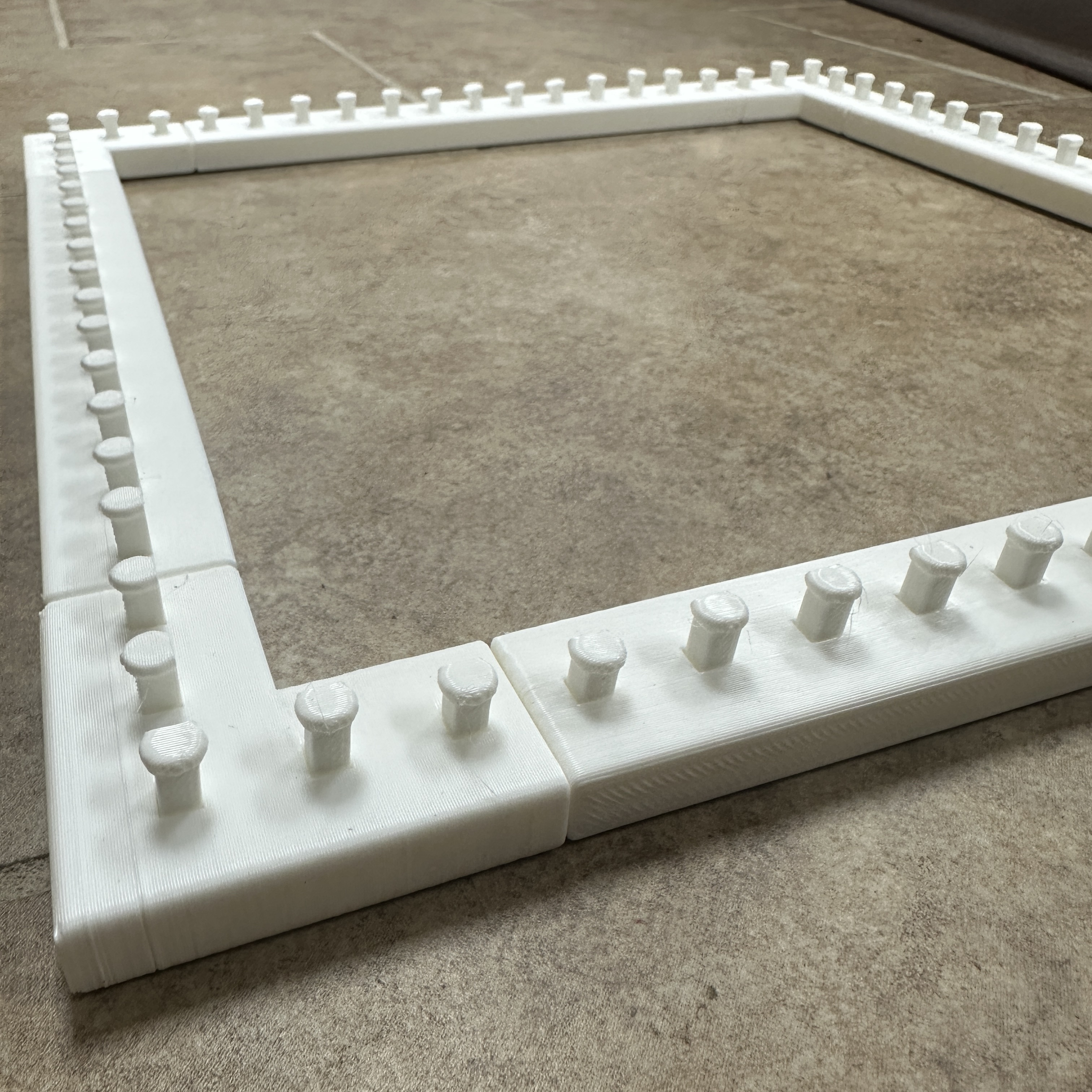 Adjustable Batik Dyeing Frame — miniatura 2
