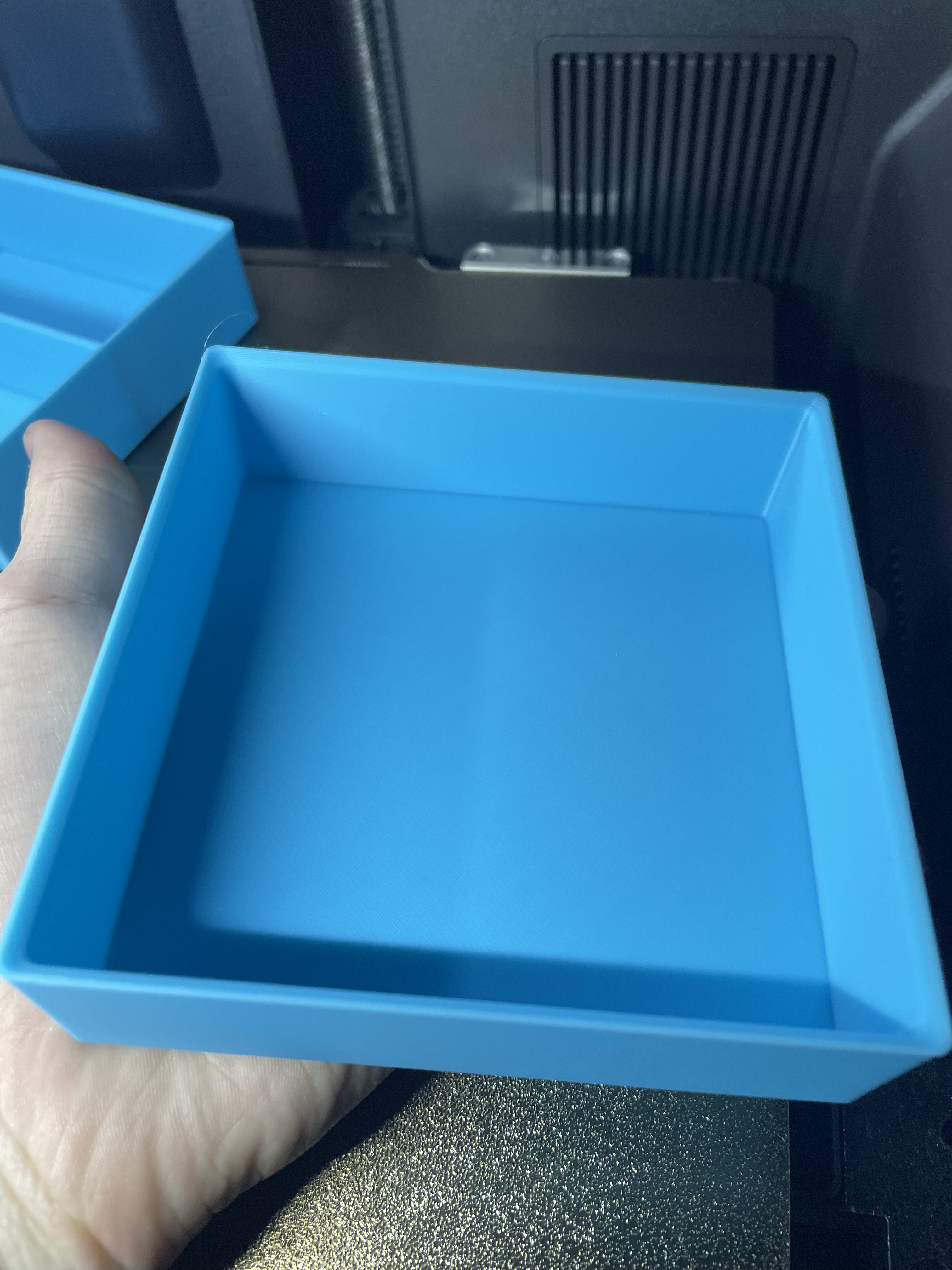 simple storage box (1 compartment) and 2 compartments