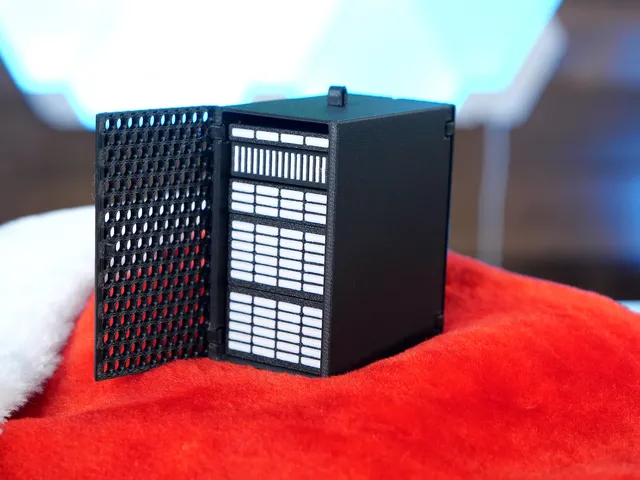2GuysTek's HomeLab XMAS Ornament