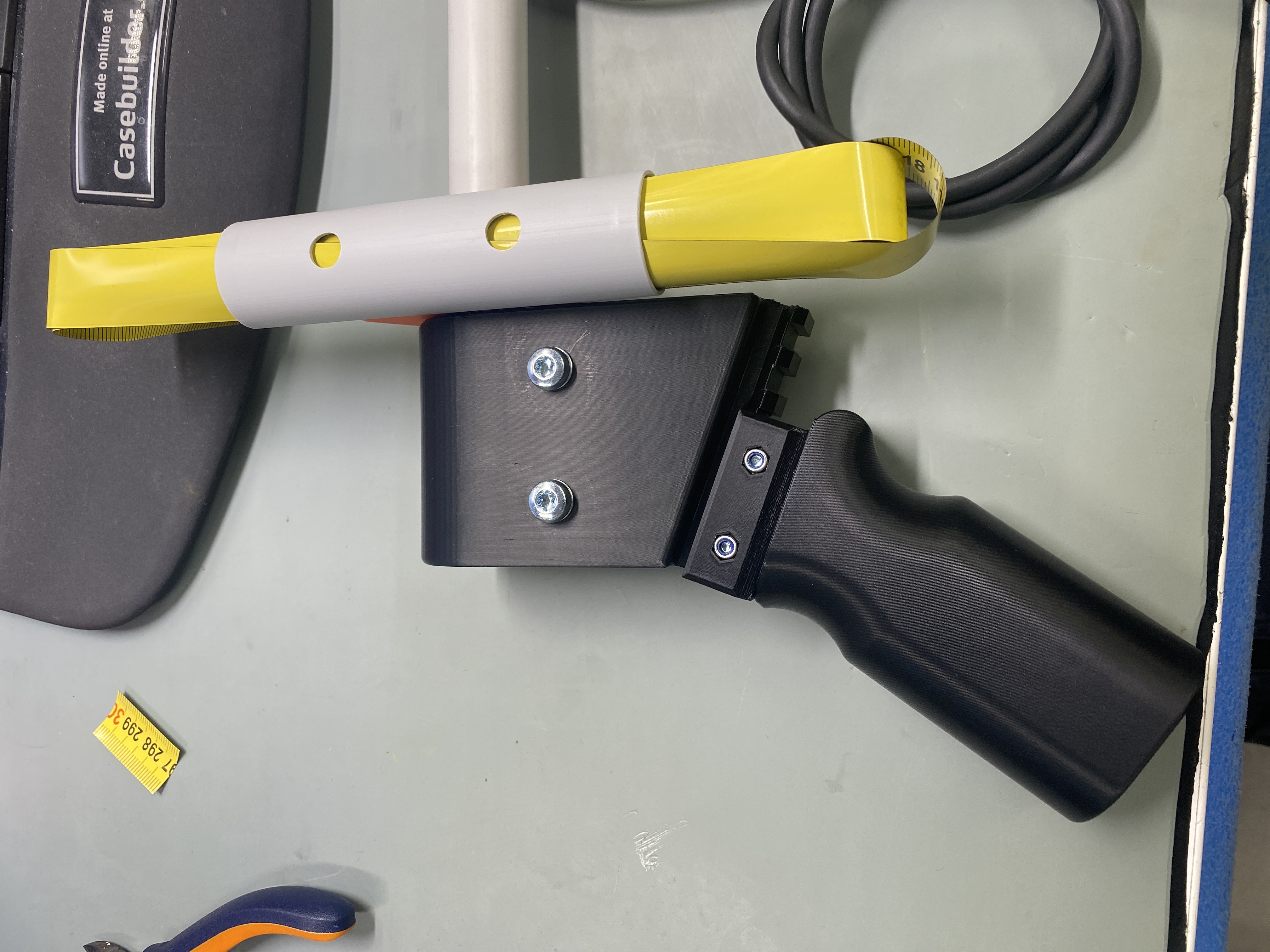 pistolgrip adaptor for retractable 2m Yagi antenna by SwiftyTheFox
