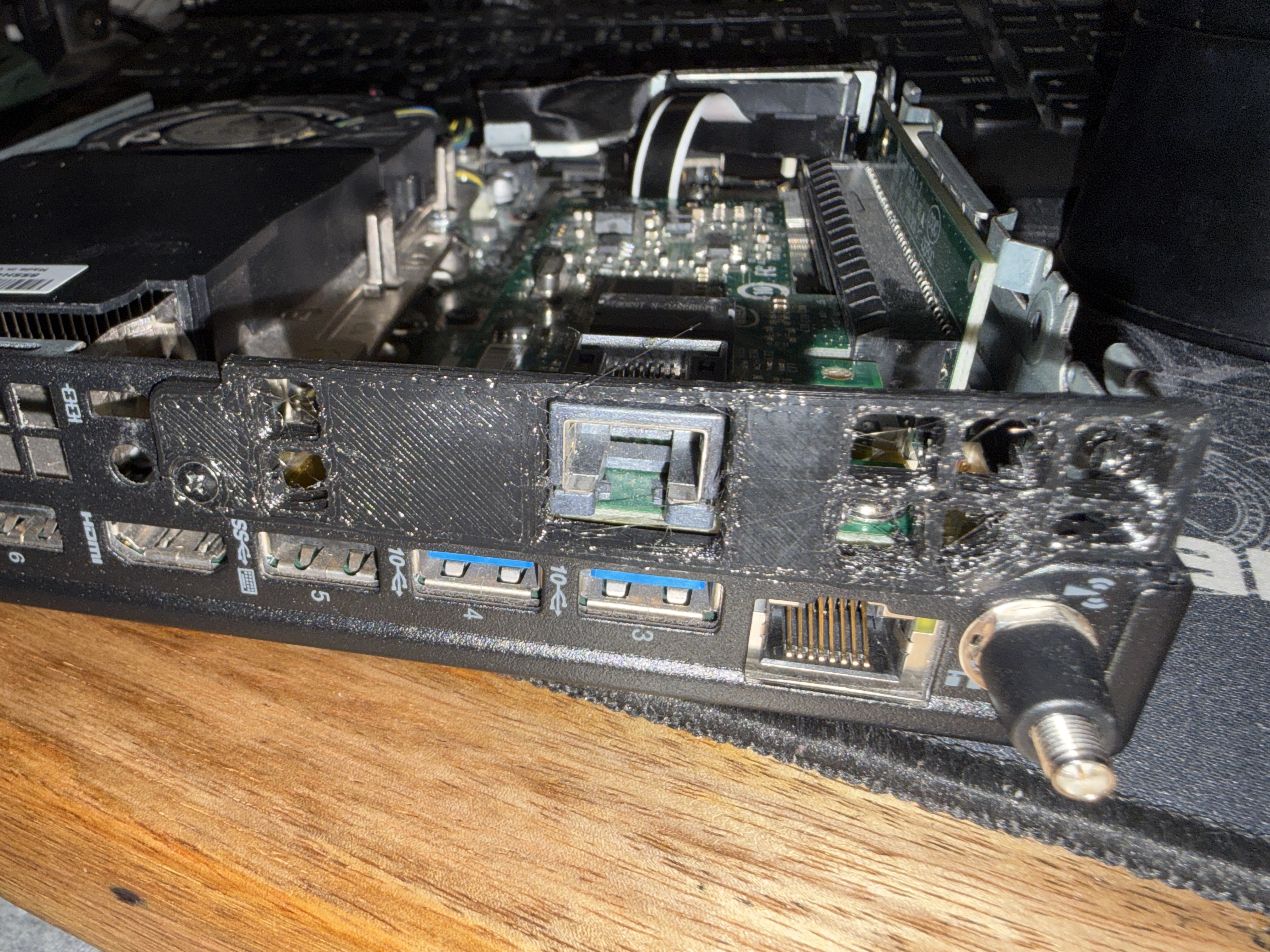 Lenovo M720q - Intel Gigabit CT Desktop Adapter Backplate