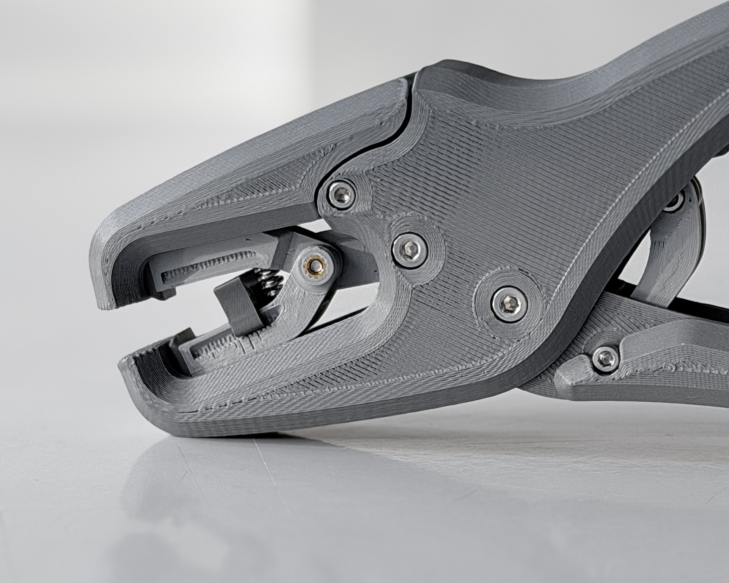 Miniatura 2 do modelo 3D Wire Stripper Pro – Functional Maker Tool