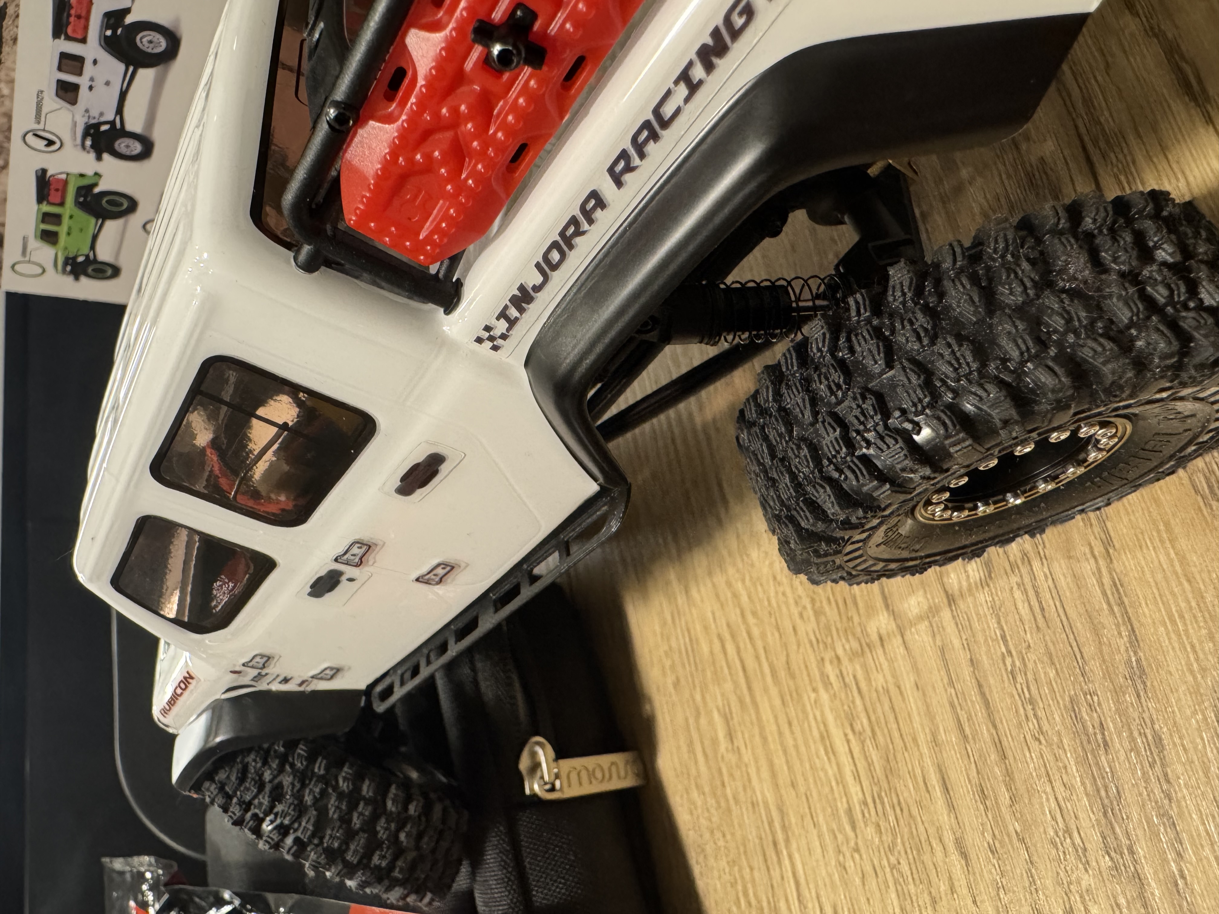 Scx24 Gladiator lifted slider