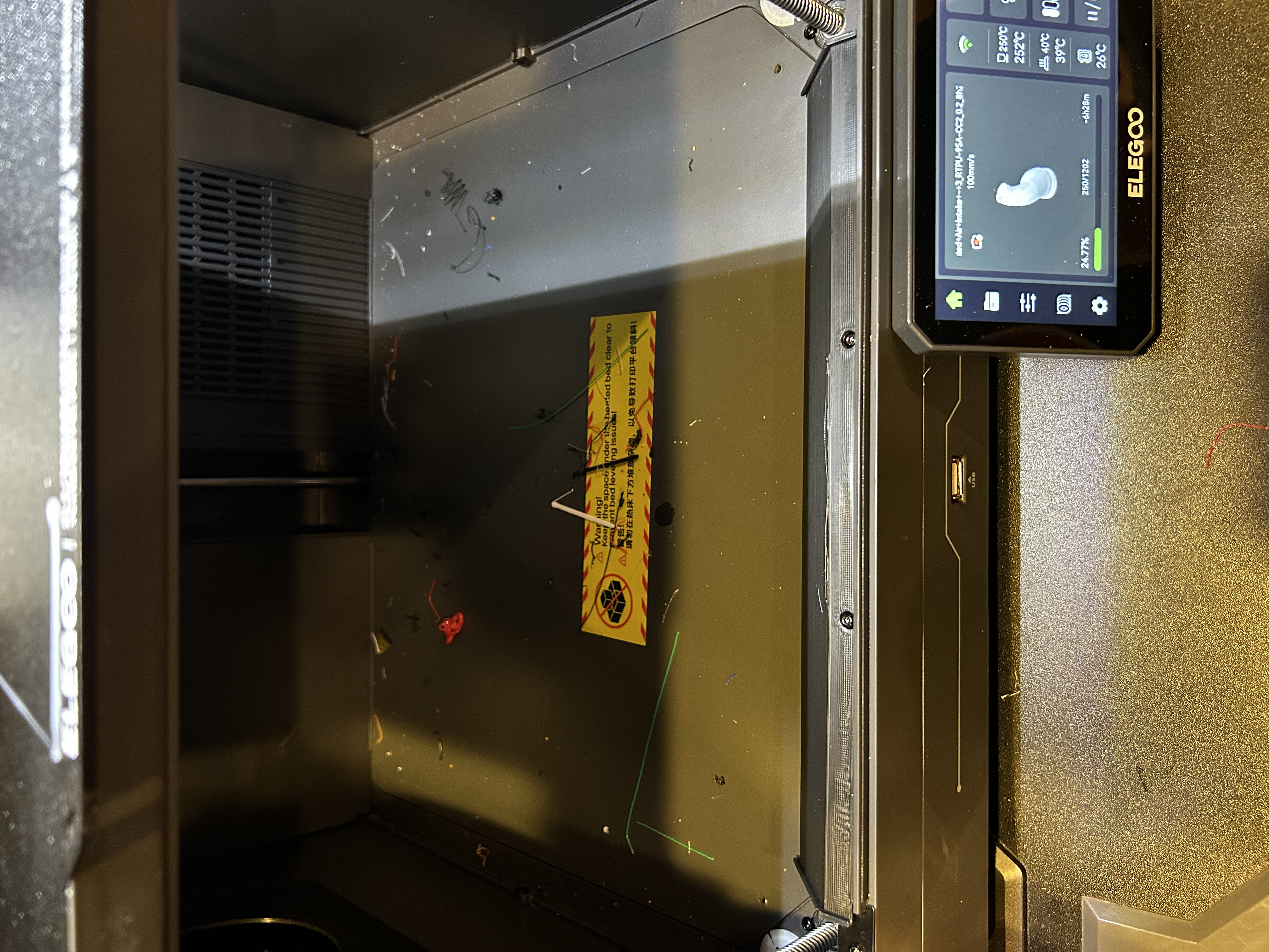 CC2 Material Slide