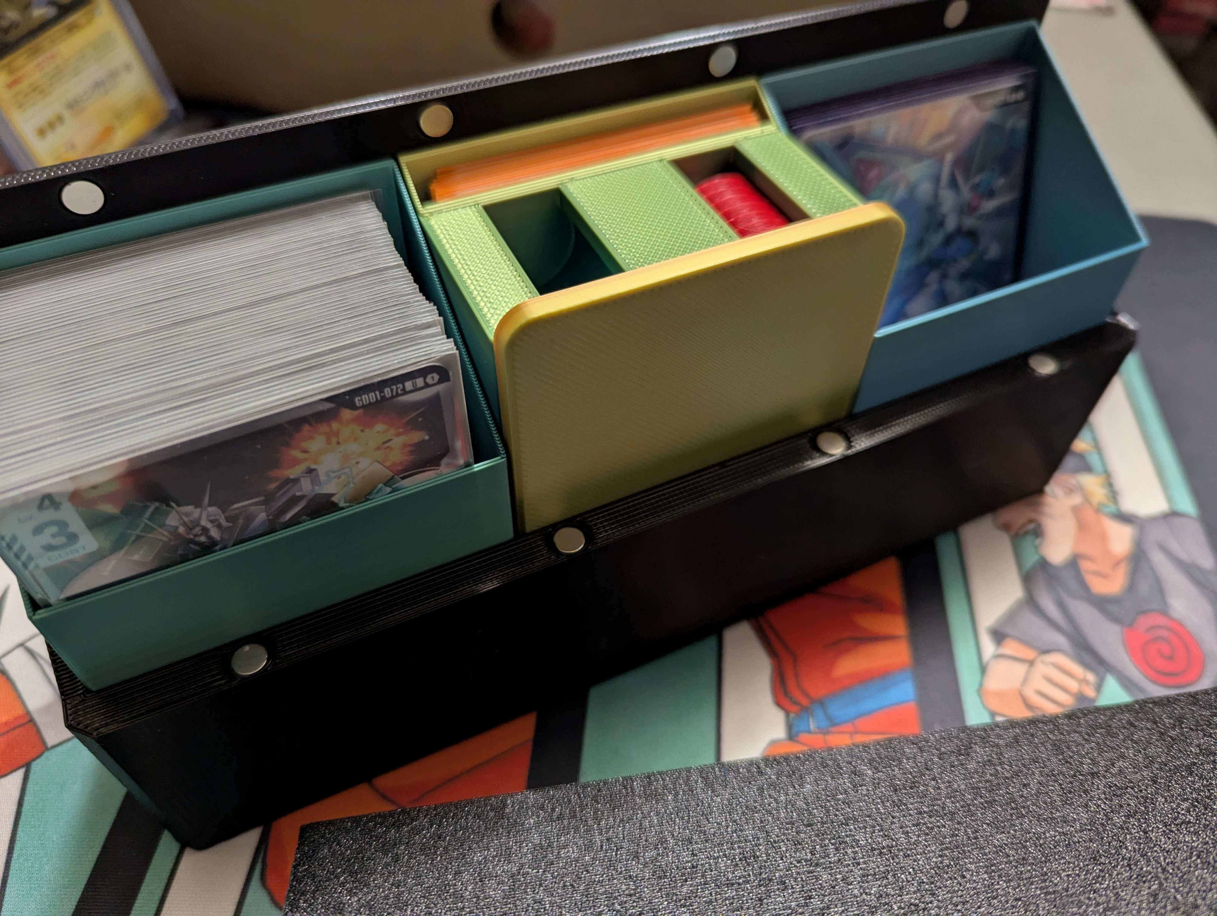 Gundam TCG Deckbox with Tokens