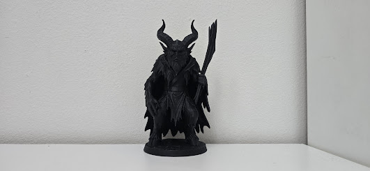 Halloween Dark Krampus – Shadow Edition