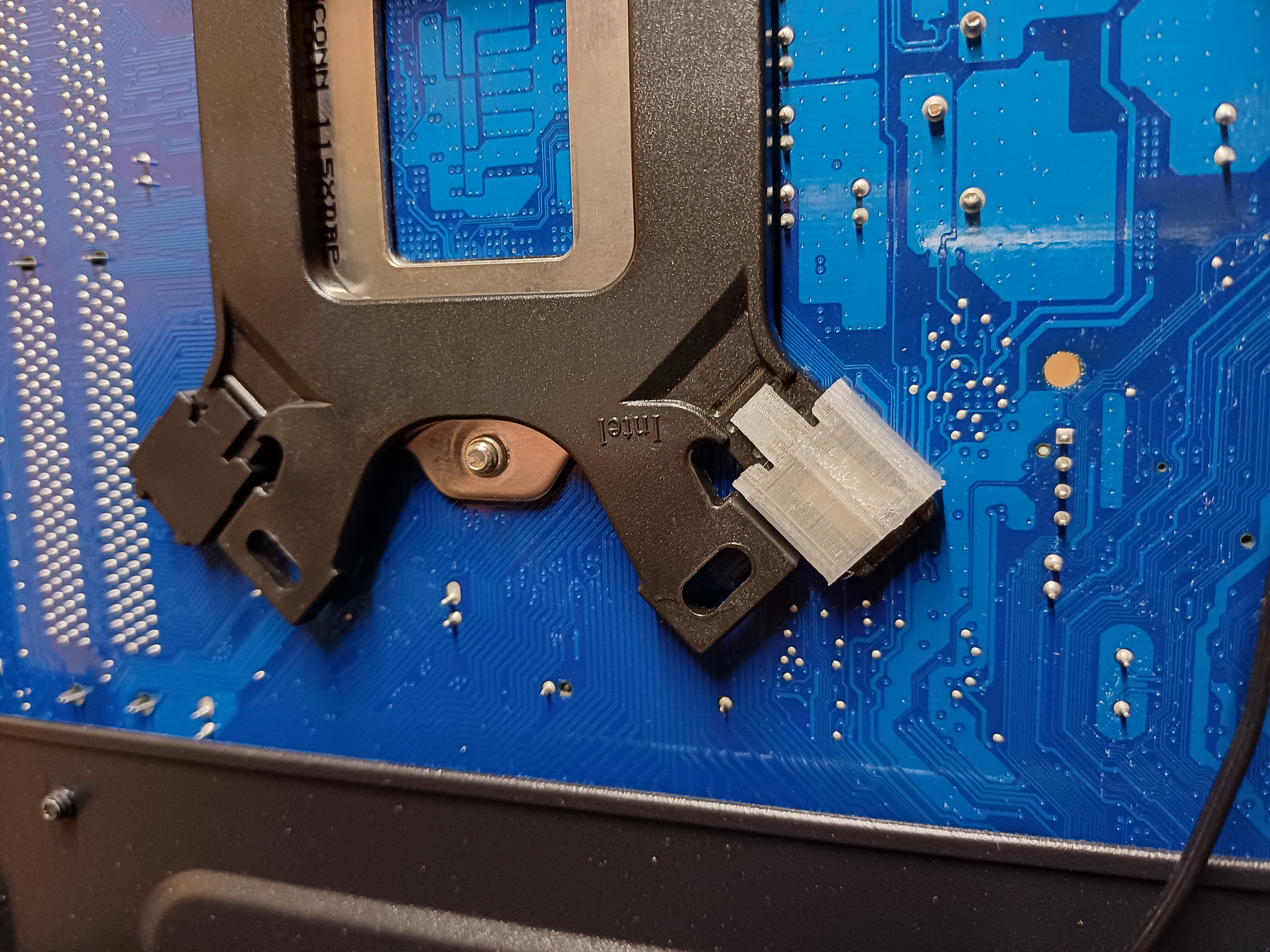 Cooler Master Hyper 212 Backplate Screw Retainer Intel