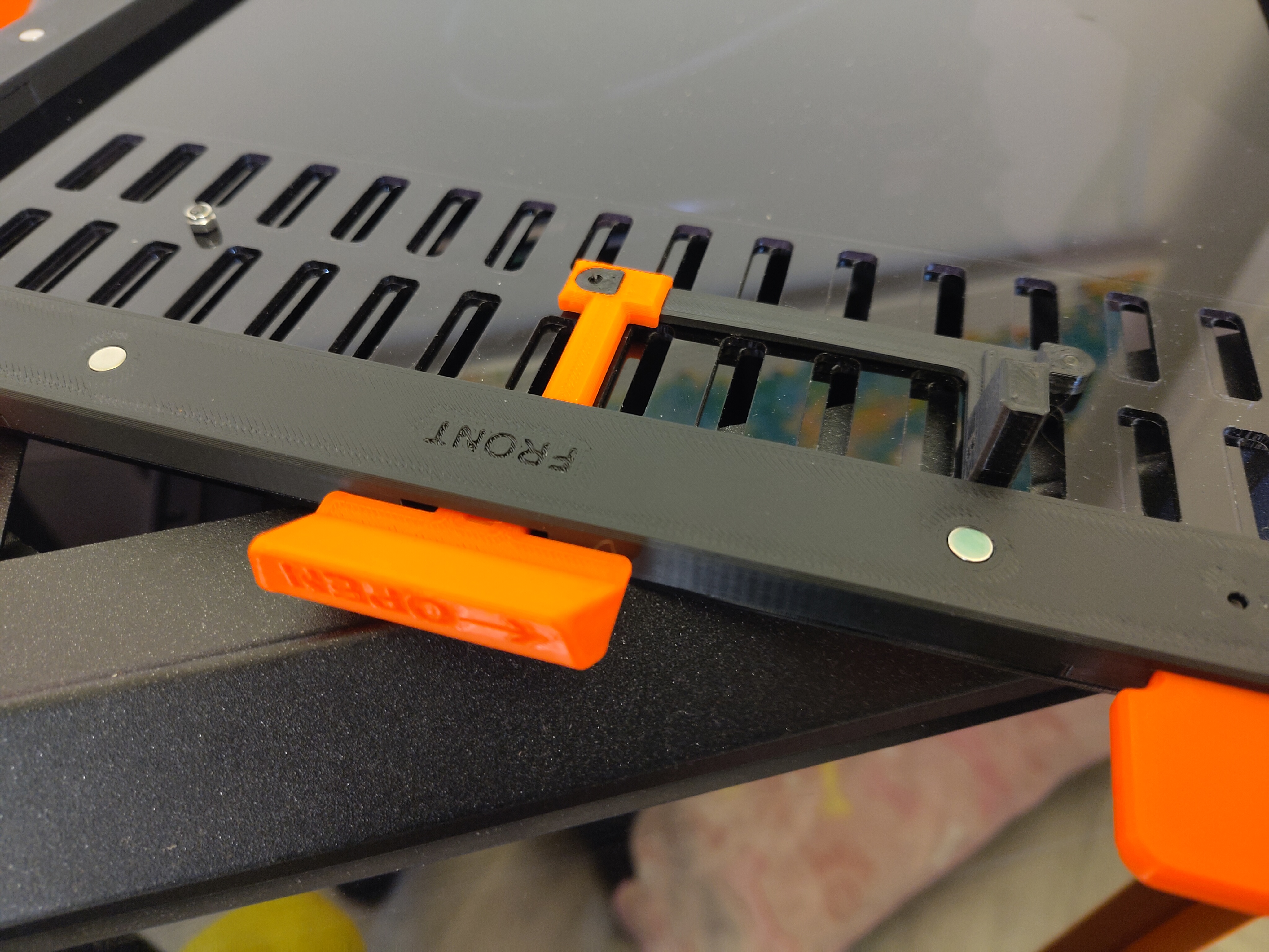 Prusa CORE One to CORE One+ Magnetic Top Cover Manual Lever Adapter