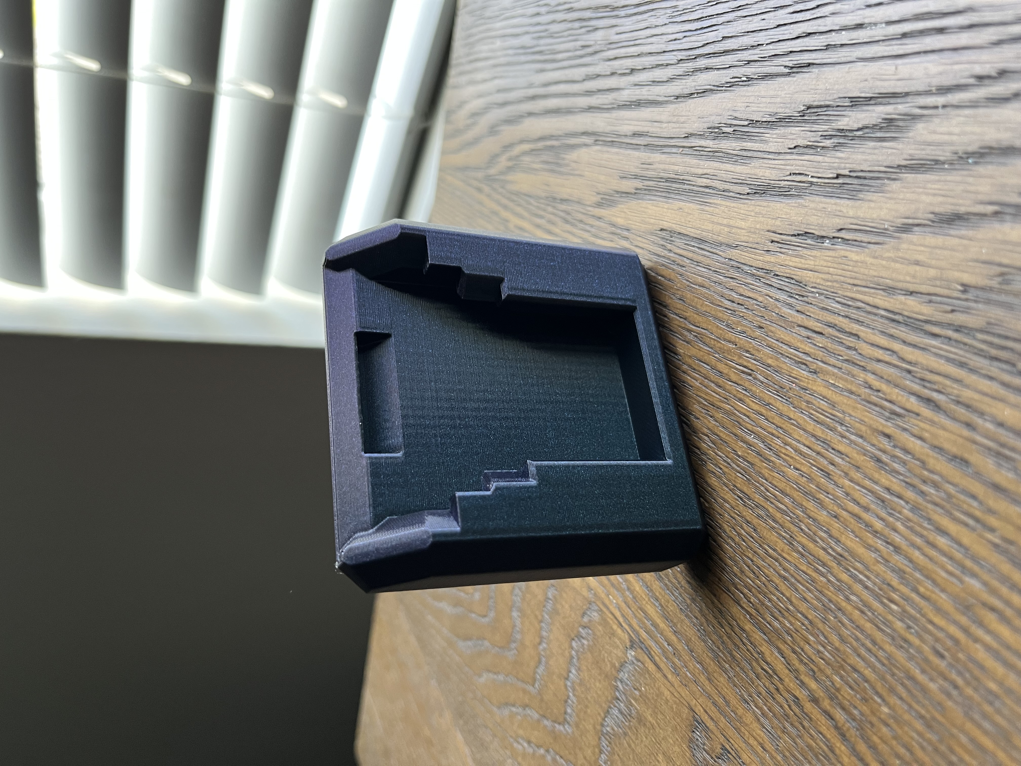 Hercules Battery Holder Skadis Edition
