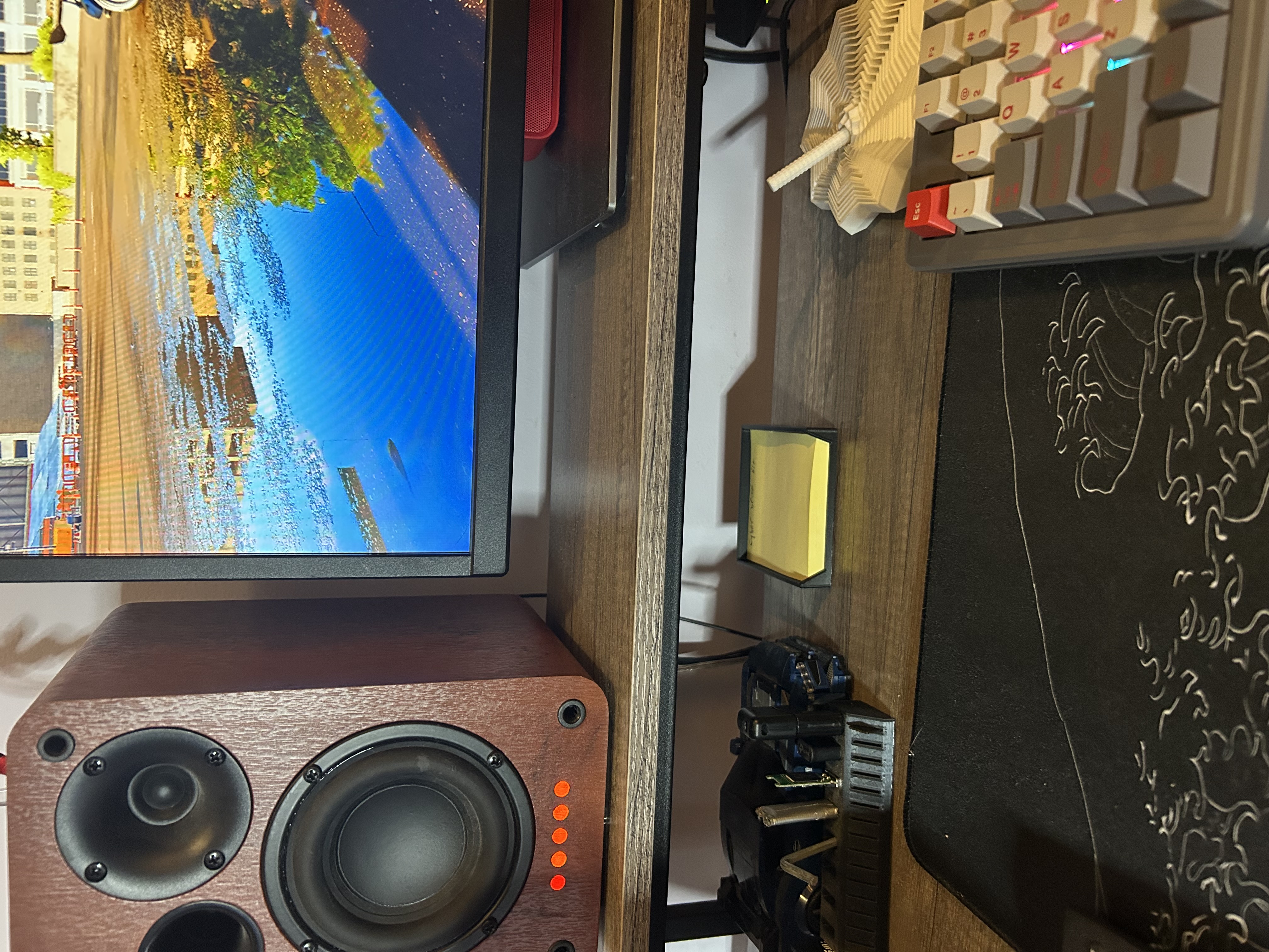 Simple Sticky Note Holder — thumbnail 5