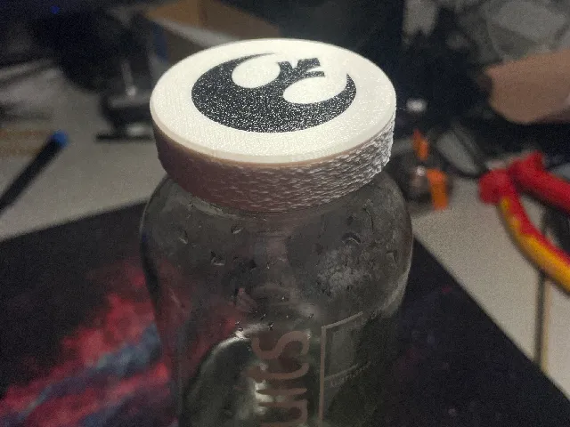 True Fruits Bottle Cap - Star Wars Rebellion (with TPU Seal)