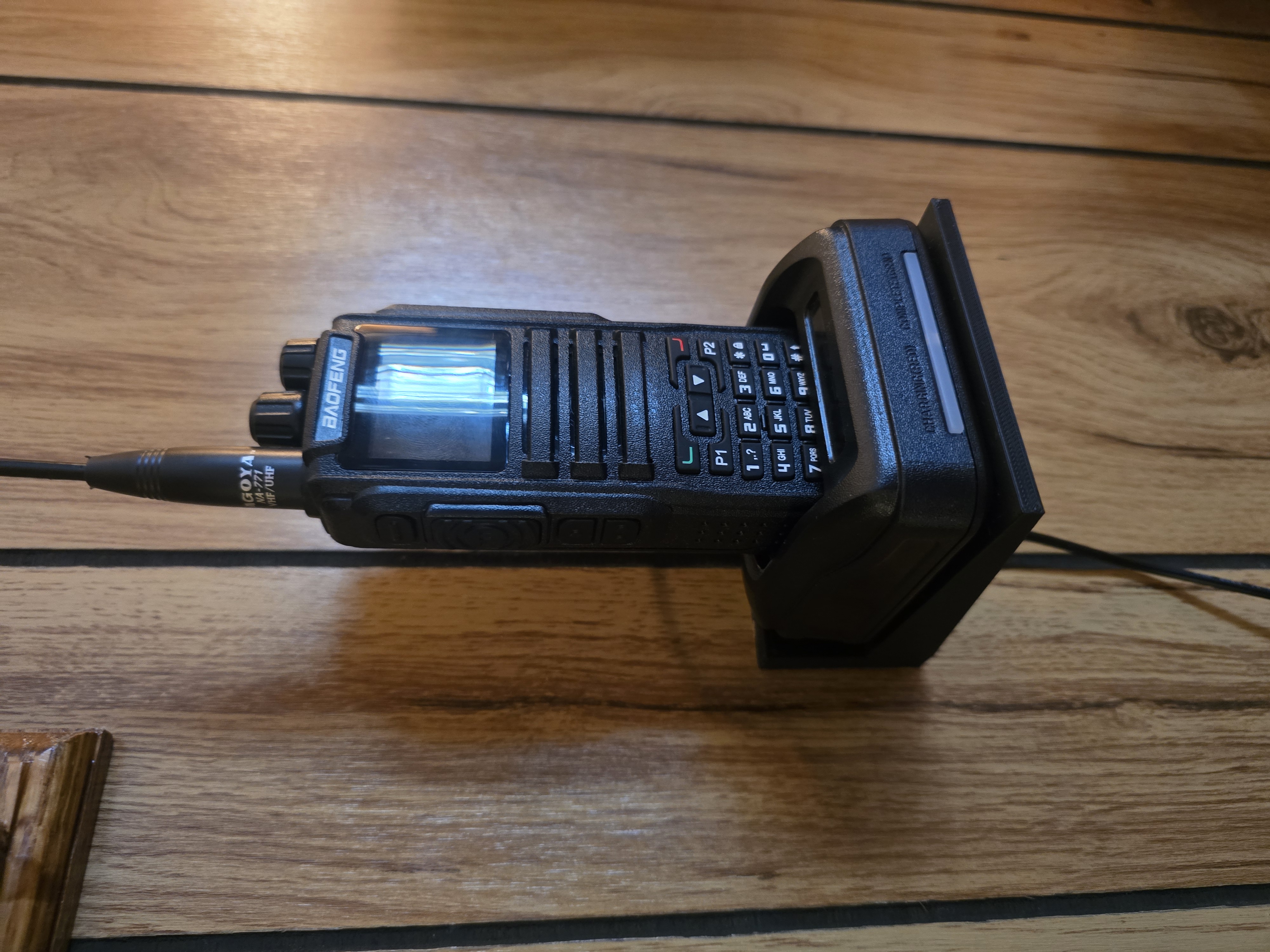 Baofeng DMR 1701 Charger Wall Mount