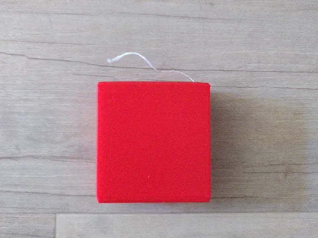 DentalFloss dispenser