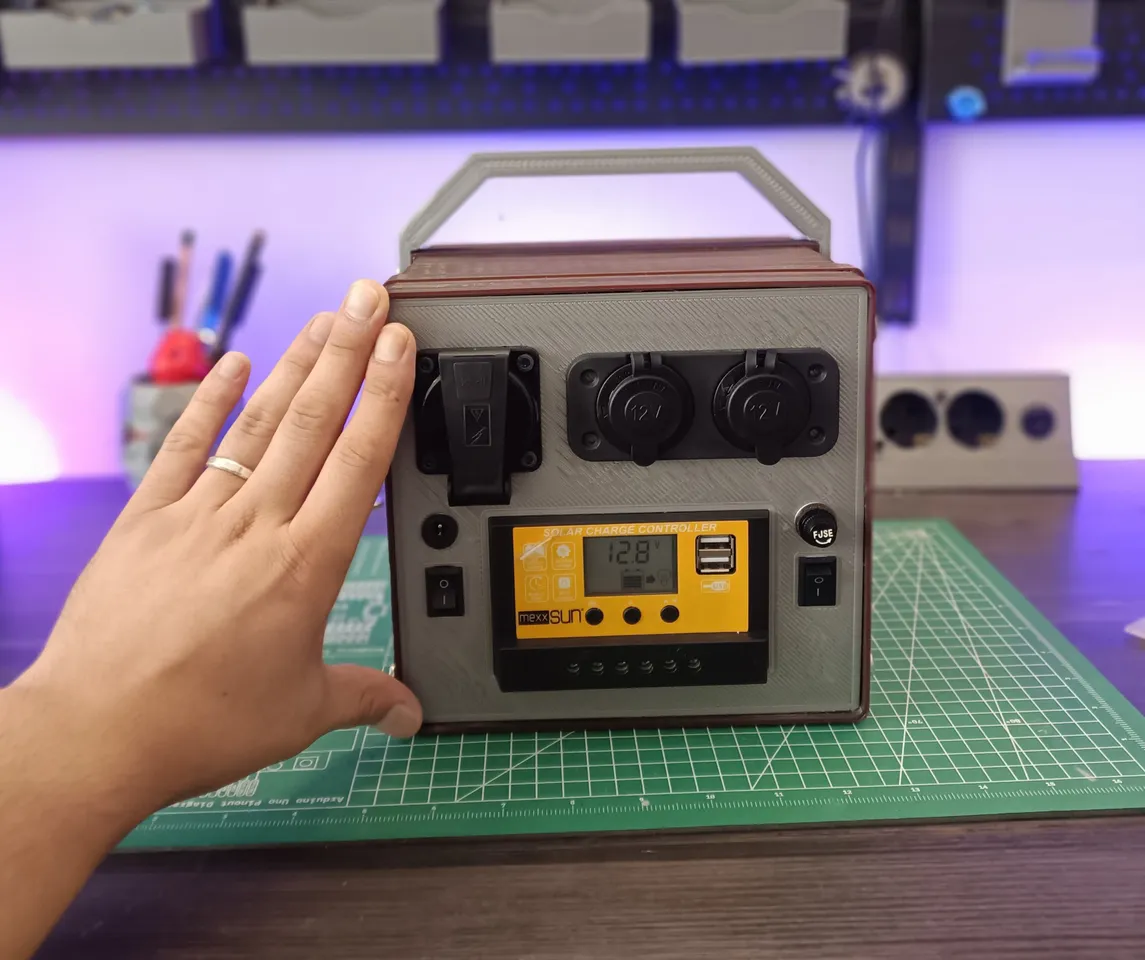 Handmade power station, DIY Solar System | Solar Charging Power Station |  STL Files and Bill of Materials by Makerlab | Download free STL model |  Printables.com