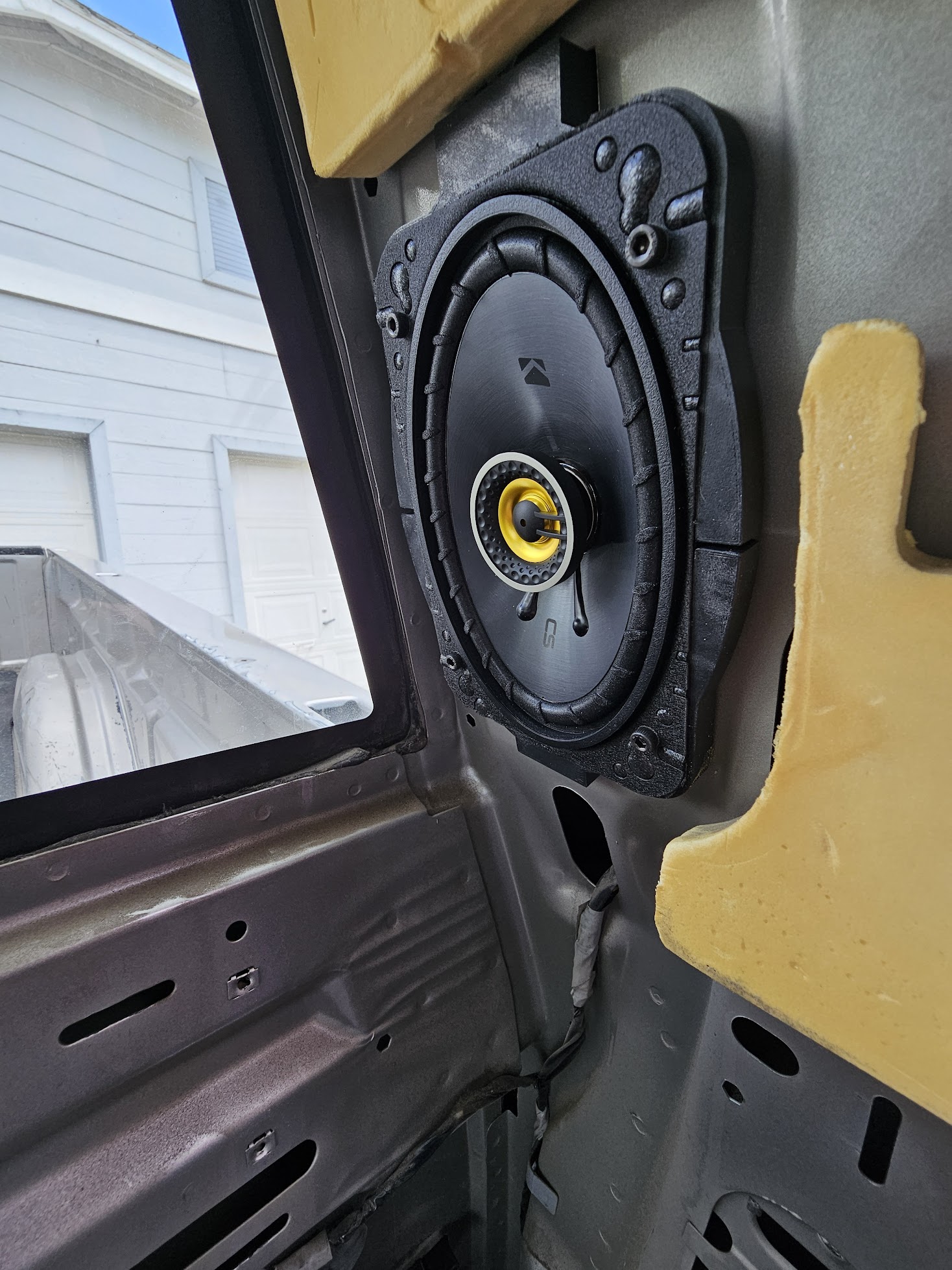 Split 4x6 Speaker Adapter Bracket for GMT800 (Silverado / Sierra)